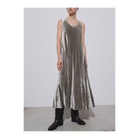 【STUNNING LURE】お手持ちのいつものカットソーをアップデート ヴィンテージ感のあるストライプベロアがコーディネートのスパイスになるキャミワンピースなど、おすすめ!注目の人気トレンドファッションアイテム 人気、トレンドファッション・服の通販 founy(ファニー) 【スタニングルアー/STUNNING LURE】 トレンドファッション・スタイル  Fashion Trends ブランド Brand ファッション Fashion レディースファッション WOMEN ワンピース Dress キャミワンピース No Sleeve Dresses チュニック Tunic アウター Coat Outerwear ジャケット Jackets ブルゾン Blouson/Jackets トップス・カットソー Tops/Tshirt シャツ/ブラウス Shirts/Blouses A/W・秋冬 AW・Autumn/Winter・FW・Fall-Winter インナー カットソー キャミワンピース ストライプ タートルネック チュニック ベロア ロング ヴィンテージ 再入荷 Restock/Back in Stock/Re Arrival おすすめ Recommend ジャケット トレンド ブルゾン 夏 Summer シアー ショート |ID:stp329100000001924