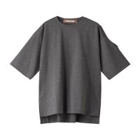 【大人顔のハーフスリーブTシャツ ルームエイト 人気通販 / Room no.8】素材感を活かしたシンプル顔が魅力 クリーンかつシンプルな佇まいながらも、サイドスリットが表情をプラスするトップスなど、おすすめ!注目の人気トレンド、レディースファッションの通販アイテム  人気、トレンドファッション・服の通販 founy(ファニー) 【ルームエイト/Room no.8】 トレンドファッション・スタイル  Fashion Trends ファッション、ブランド PICK UP! Fashion Brand Pick Up ファッション Fashion レディースファッション WOMEN トップス・カットソー Tops/Tshirt シャツ/ブラウス Shirts/Blouses ロング / Tシャツ T-Shirts カットソー Cut and Sewn 2024年 2024 2024-2025秋冬・A/W Aw/Autumn/Winter/Fw/Fall/2024-2025 A/W・秋冬 Aw・Autumn/Winter・Fw・Fall-Winter ショルダー Shoulder ショート Short シンプル Simple スリット Slit スリーブ Sleeve トレンド Trend 今季 This Season 定番 Standard |ID:stp329100000004625