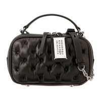 【グラムスラムの新作バッグ メゾン マルジェラ 人気通販 / MAISON MARGIELA /Glam Slam's new bag】ラグジュアリーな雰囲気漂うクロスボディバッグなど、おすすめ!注目の人気トレンド、レディースファッションの通販アイテム 人気、トレンドファッション・服の通販 founy(ファニー) 【メゾン マルジェラ/MAISON MARGIELA】 トレンドファッション・スタイル  Fashion Trends ファッション、ブランド PICK UP! Fashion Brand Pick Up ファッション Fashion レディースファッション WOMEN ベルト Belts バッグ Bag ユニセックス Unisex ハンドバッグ Handbag ラグジュアリー Luxury なめらか Smooth カメラ Camera キルト Quilt ショルダー Shoulder チェーン Chain 人気 Popularity キルティング Quilting パーティ Party |ID:stp329100000004815