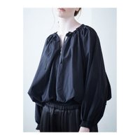 春の訪れに華やぎを纏う【マリリンムーン / MARILYN MOON】春夏ファッションコレクション 人気、トレンドファッション・服の通販 founy(ファニー) 【マリリンムーン/MARILYN MOON】 トレンドファッション・スタイル  Fashion Trends ファッション、ブランド PICK UP! Fashion Brand Pick Up ファッション Fashion レディースファッション WOMEN アウター Coat Outerwear ジャケット Jackets ブルゾン Blouson/Jackets トップス・カットソー Tops/Tshirt シャツ/ブラウス Shirts/Blouses ワンピース Dress ドレス Party Dresses チュニック Tunic 2025年 2025 2025春夏・S/S Ss,Spring/Summer,2025 おすすめ Recommend ギャザー Gather クロップド Cropped ジャケット Jacket セットアップ Set Up タフタ Taffeta トレンド Trend バルーン Balloon ブルゾン Blouson 夏 Summer 春 Spring S/S・春夏 Ss・Spring/Summer |ID:stp329100000005658