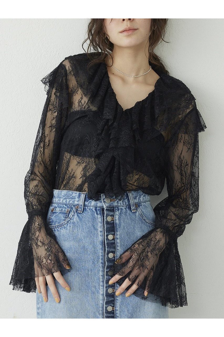 【1枚で華やぐ】フェミニンなディテールが魅力のレースブラウス 人気、トレンドファッション・服の通販 founy(ファニー) 【ウィムガゼット/Whim Gazette】 トレンドファッション・スタイル  Fashion Trends ファッション、ブランド PICK UP! Fashion Brand Pick Up ファッション Fashion レディースファッション WOMEN トップス・カットソー Tops/Tshirt シャツ/ブラウス Shirts/Blouses おすすめ Recommend インナー Inner カットソー Cut And Sew キャミソール Camisole シンプル Simple スリーブ Sleeve タンク Tank フェミニン Feminine フリル Frills ボトム Bottom レース Race ロング Long 羽織 Haori 長袖 Long Sleeve |ID:prp329100004372614