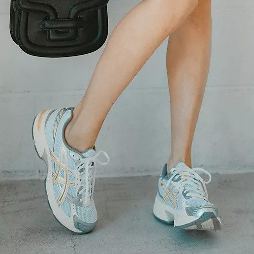 【アシックス / asics　メタリックが光る軽量ハイテクスニーカー「GEL-1130」】 人気、トレンドファッション・服の通販 founy(ファニー) 【アシックス/asics】 トレンドファッション・スタイル  Fashion Trends ファッション、ブランド PICK UP! Fashion Brand Pick Up ファッション Fashion レディースファッション WOMEN イエロー Yellow シューズ Shoes スニーカー Sneakers ミックス Mix メタリック Metallic ランニング Running エレガント 上品 Elegant 人気 Popularity |ID:prp329100004350545