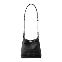 【コーディネートにプラスワンで取り入れたい新作レザーショルダーバッグ】メゾン マルジェラ(MAISON MARGIELA) A new leather shoulder bag that you'll want to add to your outfit. Recommended! Trends, women's fashion online store 人気、トレンドファッション・服の通販 founy(ファニー) 【メゾン マルジェラ/MAISON MARGIELA】 トレンドファッション・スタイル  Fashion Trends ファッション、ブランド PICK UP! Fashion Brand Pick Up ファッション Fashion レディースファッション WOMEN バッグ Bag ユニセックス Unisex パーティ Party フォルム Form ラウンド Round なめらか Smooth シンプル Simple ドローストリング Drawstring |ID:stp329100000006189