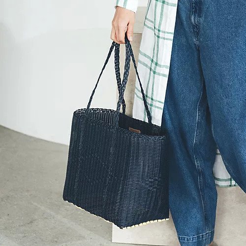 洗練と実用性を兼ね備えた軽量トート【PALOROSA】BASKET BAG MEDIUM 人気、トレンドファッション・服の通販 founy(ファニー) 【パロロサ/PALOROSA】 トレンドファッション・スタイル  Fashion Trends トレンド、ファッションスタイル Fashion Trends ファッション Fashion レディースファッション WOMEN アクセサリー Accessories 軽量 Lightweight 定番 Standard ビーチ Beach ミラノ Milan おすすめ Recommend |ID:prp329100004004045