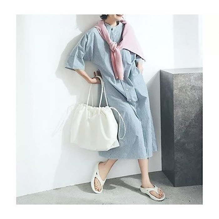 【春夏】甘さと辛さを自在に操る【旬ワンピース、ドレス×スポーツMIXスタイル特集】 人気、トレンドファッション・服の通販 founy(ファニー) 【ティッカ/TICCA】 【マディソンブルー/MADISONBLUE】 【メアリ オル ターナ/MARY AL TERNA】 【ウーフォス/OOFOS】 【マリハ/MARIHA】 トレンドファッション・スタイル  Fashion Trends トレンド、ファッションスタイル Fashion Trends ファッションモデル・俳優・女優 Models 女性 Women 福田麻琴 Fukuda Makoto ファッション Fashion レディースファッション WOMEN トップス・カットソー Tops/Tshirt シャツ/ブラウス Shirts/Blouses バッグ Bag ワンピース Dress ドレス Party Dresses カフス Cuffs バランス Balance ポケット Pocket 半袖 Short Sleeve 羽織 Haori ロング Long イタリア Italy フィット Fit ルーズ Loose ヴィンテージ Vintage エレガント 上品 Elegant 別注 Special Order 巾着 Purse 旅行 Travel ランニング Running ワーク Work モチーフ Motif レース Race |ID:stp329100000006196