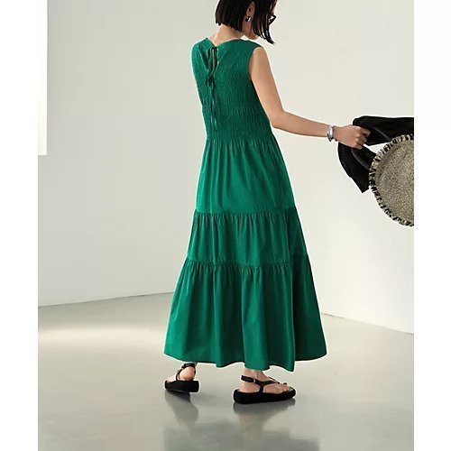 懐かしさと今らしさを融合した、夏映えワンピース 人気、トレンドファッション・服の通販 founy(ファニー) 【スタイルデリ/STYLE DELI】 トレンドファッション・スタイル  Fashion Trends ファッション、ブランド PICK UP! Fashion Brand Pick Up ファッション Fashion レディースファッション WOMEN ワンピース Dress インナー Inner 春 Spring カーディガン Cardigan キャップ Cap シャーリング Shirring シューズ Shoes ジャケット Jacket スニーカー Sneakers スリット Slit ダウン Down ティアードスカート Tiered Skirt フィット Fit フォルム Form フレア Flare ペチコート Petticoat ポケット Pocket ラウンド Round リボン Ribbon ループ Loop ロング Long S/S・春夏 Ss・Spring/Summer 夏 Summer |ID:prp329100004546632
