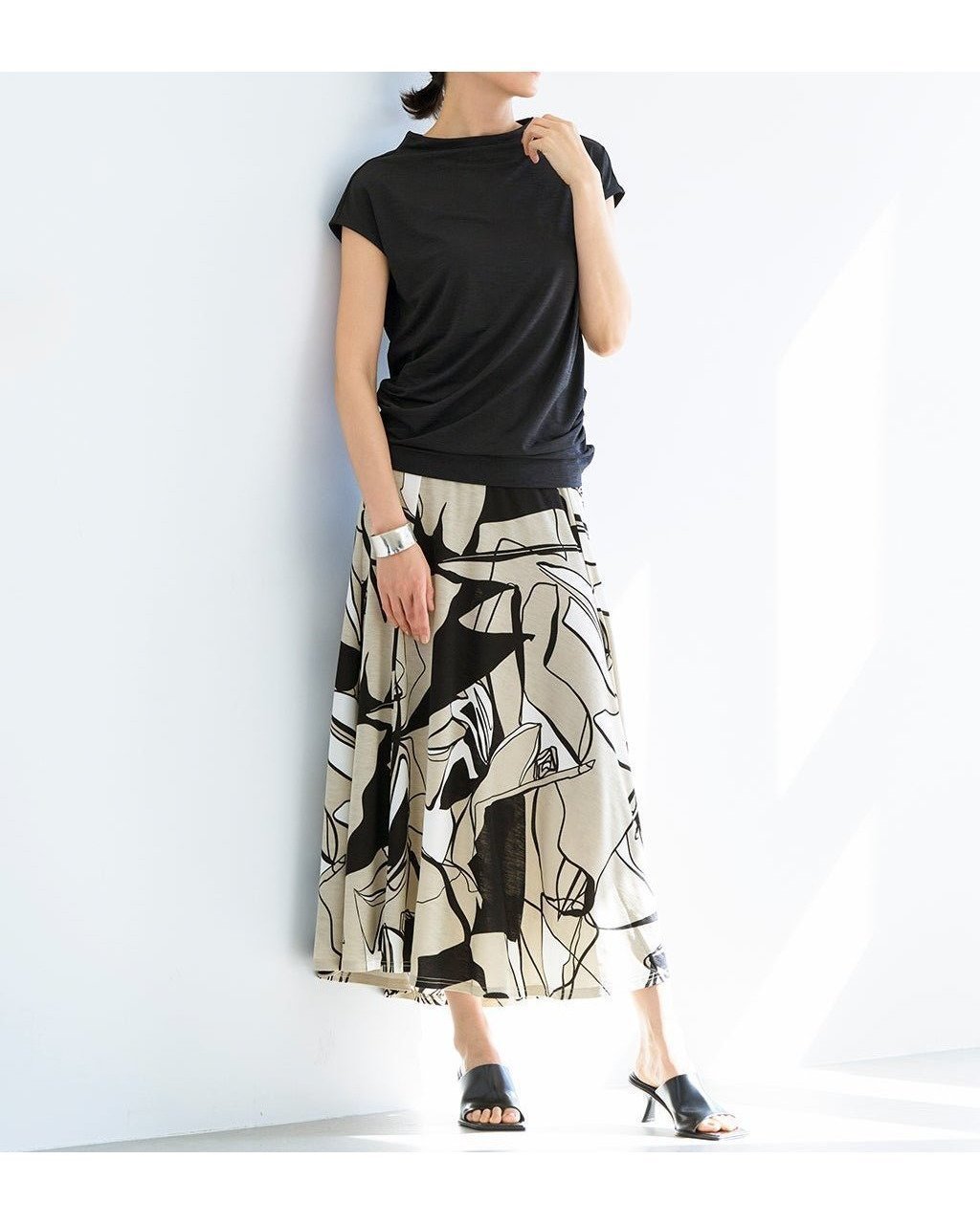 華やぎと快適さを両立するUVカット・フレアロング  スカート 人気、トレンドファッション・服の通販 founy(ファニー) 【ドゥクラッセ/DoCLASSE】 トレンドファッション・スタイル  Fashion Trends ファッション、ブランド PICK UP! Fashion Brand Pick Up ファッション Fashion レディースファッション WOMEN スカート Skirt ロングスカート Long Skirt NEW・新作・新着・新入荷 New Arrivals カットソー Cut And Sew フレア Flare プリント Print エレガント 上品 Elegant 人気 Popularity 夏 Summer 旅行 Travel |ID:prp329100004522387