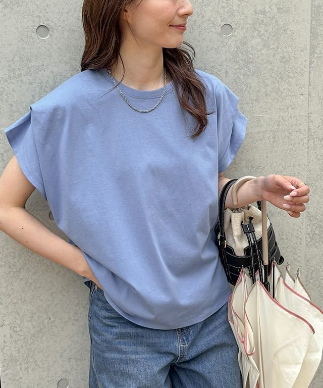 機能美が光る 大人のための軽撥水タックスリーブドルマンTシャツ 人気、トレンドファッション・服の通販 founy(ファニー) 【ピエロ/Pierrot】 トレンドファッション・スタイル  Fashion Trends プチプライス、格安、低価格 Affordable ファッション Fashion レディースファッション WOMEN トップス・カットソー Tops/Tshirt シャツ/ブラウス Shirts/Blouses ロング / Tシャツ T-Shirts 送料無料 Free Shipping 2025年 2025 2025春夏・S/S Ss,Spring/Summer,2025 カットソー Cut And Sew プチプライス・低価格 Affordable |ID:prp329100004554166