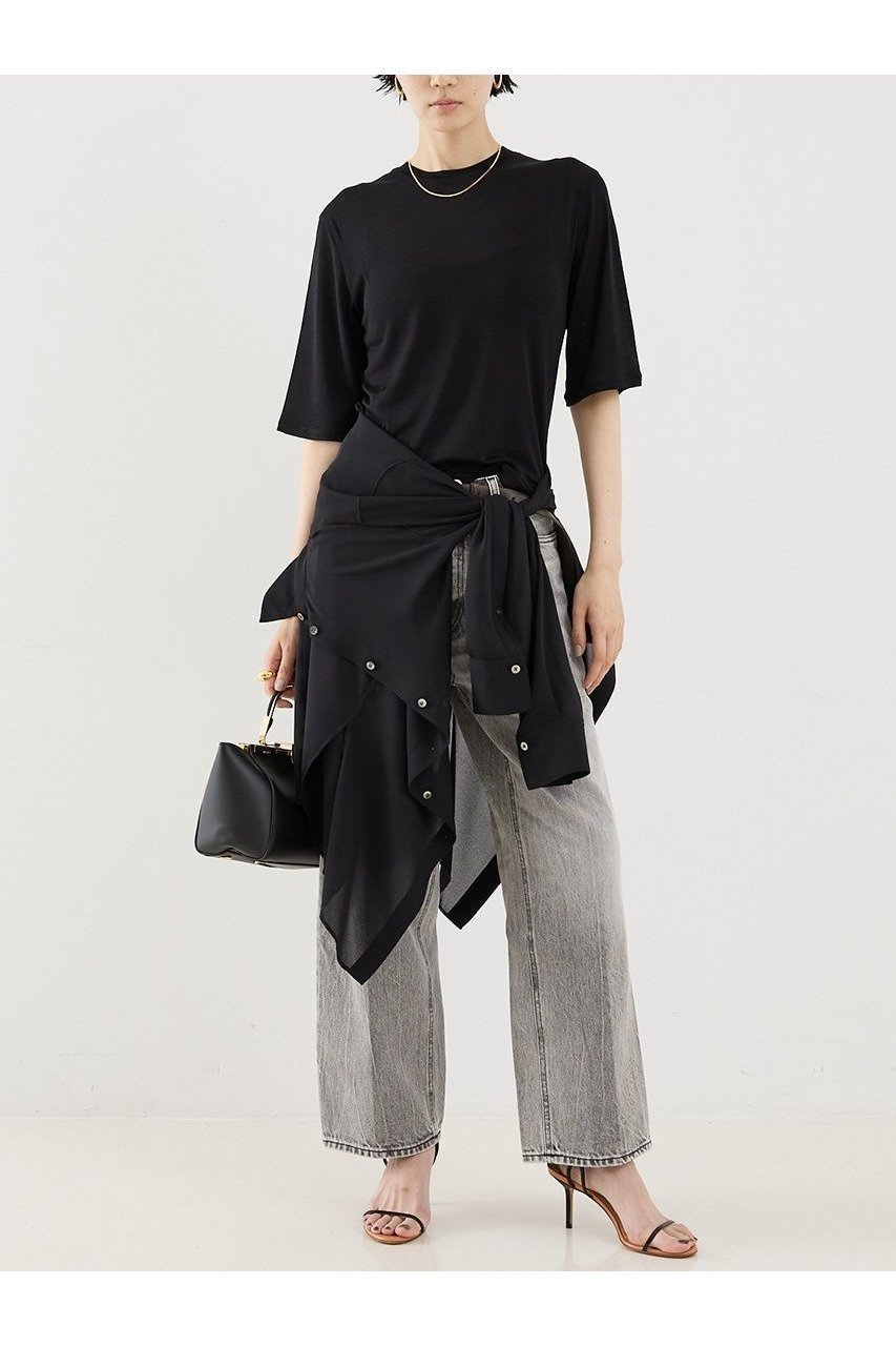 シルクの艶と繊細さが際立つ、大人の上質Tシャツ 人気、トレンドファッション・服の通販 founy(ファニー) 【ザ ストア バイ シー/THE STORE by C】 トレンドファッション・スタイル  Fashion Trends ファッション、ブランド PICK UP! Fashion Brand Pick Up ファッション Fashion レディースファッション WOMEN トップス・カットソー Tops/Tshirt シャツ/ブラウス Shirts/Blouses ロング / Tシャツ T-Shirts カットソー Cut and Sewn エレガント 上品 Elegant ショート Short シルク Silk スリーブ Sleeve センター Center ドレープ Drape プレート Plate NEW・新作・新着・新入荷 New Arrivals 洗える Washable |ID:prp329100004559148