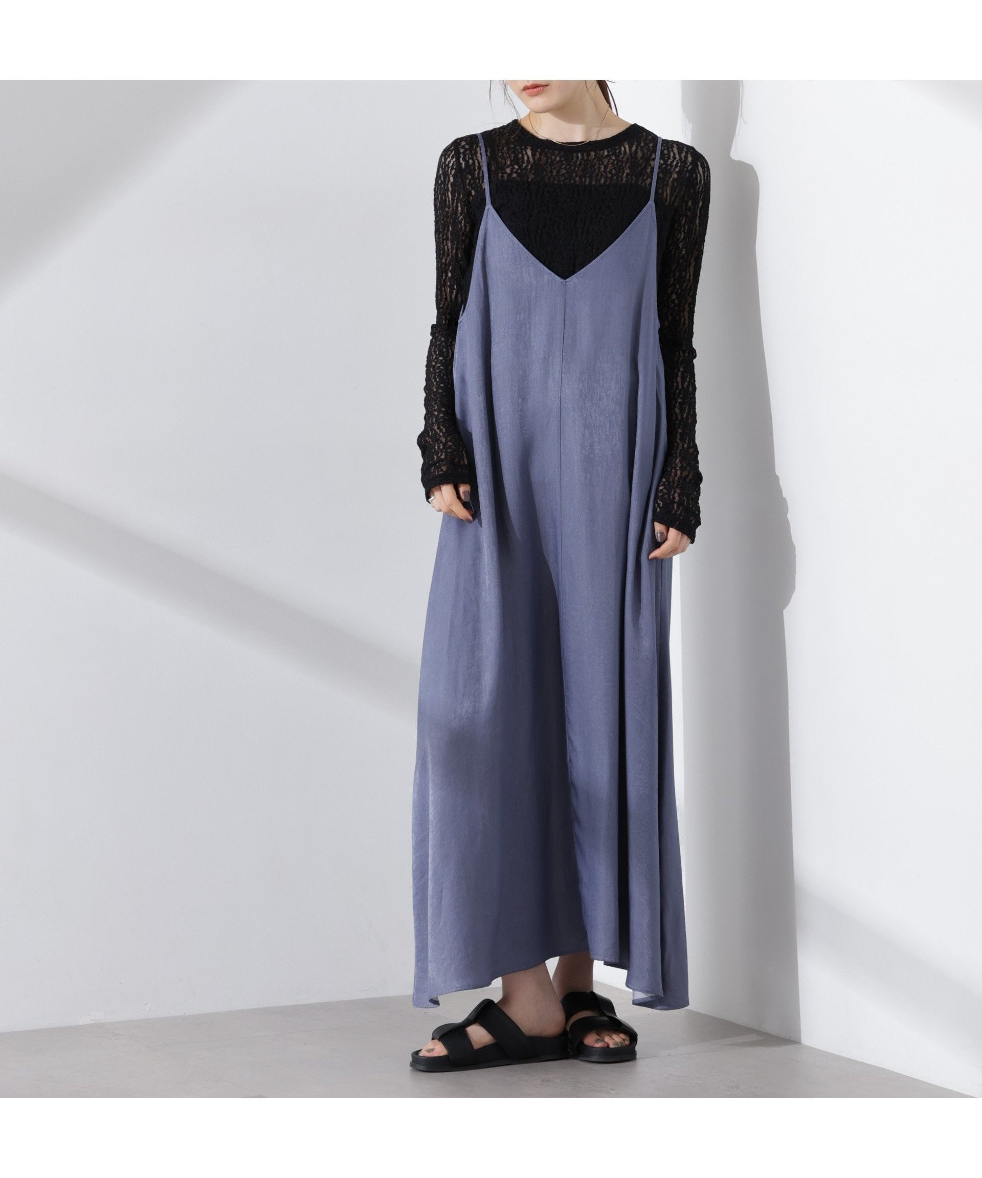 レイヤードで着回し自在 華奢見えキャミワンピース 人気、トレンドファッション・服の通販 founy(ファニー) 【ナノ ユニバース/nano universe】 トレンドファッション・スタイル  Fashion Trends ファッション、ブランド PICK UP! Fashion Brand Pick Up ファッション Fashion レディースファッション WOMEN ワンピース Dress キャミワンピース Cami Dress サマー Summer シンプル Simple フェミニン Feminine フレア Flare プレーン Plane リラックス Relax ロング Long エレガント 上品 Elegant 2025年 2025 2025春夏・S/S Ss,Spring/Summer,2025 |ID:prp329100004558076