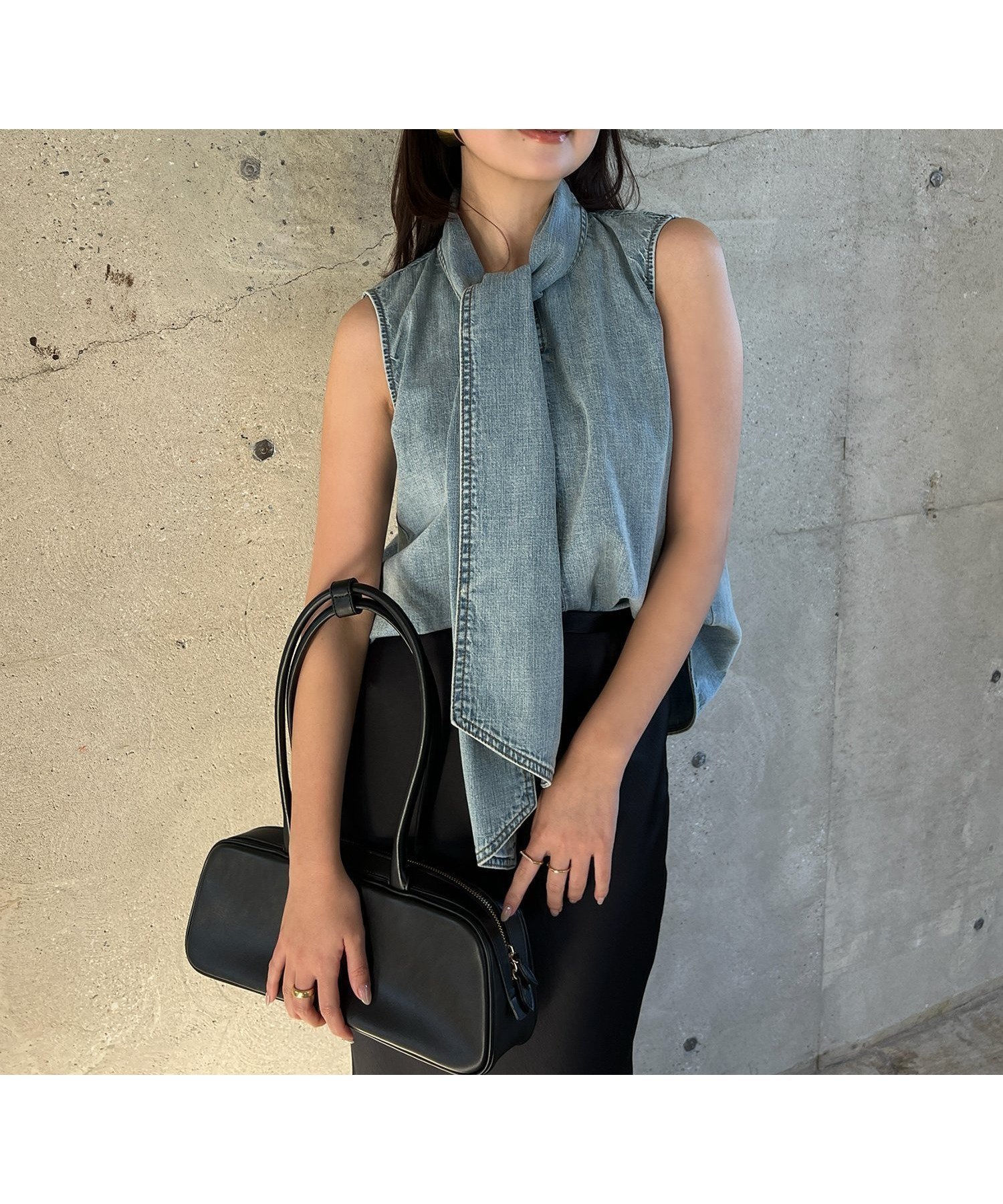 クラシカルなボウタイをデニムで楽しむ上品デザインワンピース 人気、トレンドファッション・服の通販 founy(ファニー) 【アニュアンス/anuans】 トレンドファッション・スタイル  Fashion Trends ファッション、ブランド PICK UP! Fashion Brand Pick Up ファッション Fashion レディースファッション WOMEN トップス・カットソー Tops/Tshirt シャツ/ブラウス Shirts/Blouses クラシカル Classical スリット Slit デニム Denim リボン Ribbon エレガント 上品 Elegant |ID:prp329100004538151