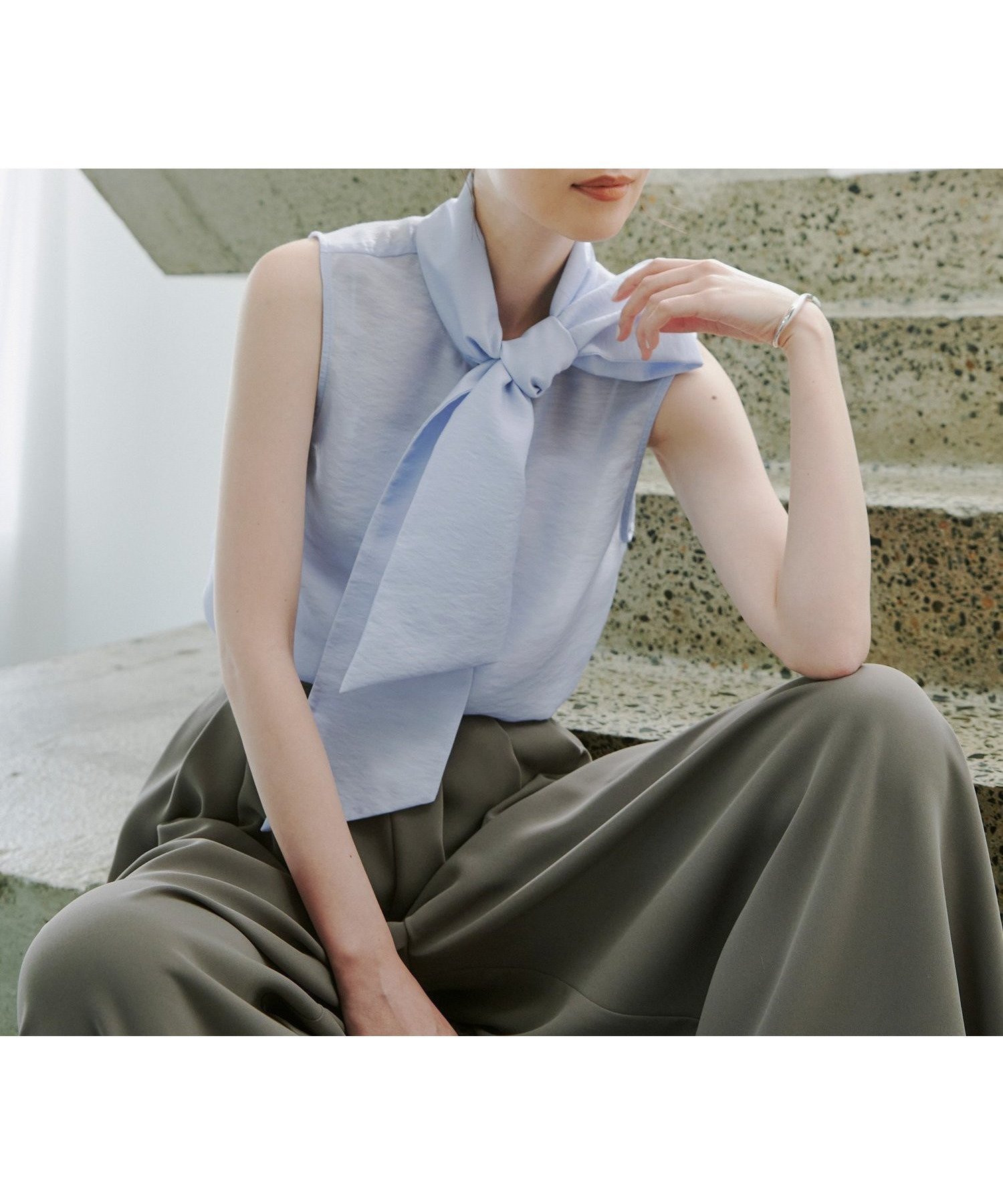 知性と華やかさを纏う ボウタイシアーブラウス 人気、トレンドファッション・服の通販 founy(ファニー) 【アニュアンス/anuans】 トレンドファッション・スタイル  Fashion Trends ファッション、ブランド PICK UP! Fashion Brand Pick Up ファッション Fashion レディースファッション WOMEN トップス・カットソー Tops/Tshirt シャツ/ブラウス Shirts/Blouses |ID:prp329100004554218