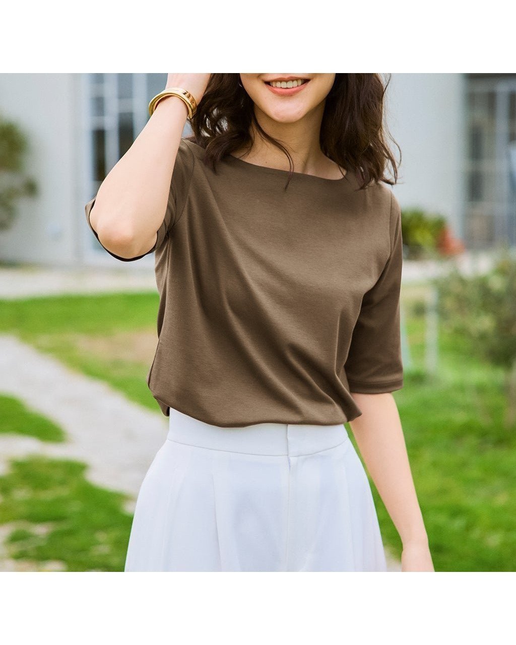 スーピマコットンで上品に装う 涼やかで快適な5分袖ボートネックTシャツ 人気、トレンドファッション・服の通販 founy(ファニー) 【ドゥクラッセ/DoCLASSE】 トレンドファッション・スタイル  Fashion Trends ファッション、ブランド PICK UP! Fashion Brand Pick Up ファッション Fashion レディースファッション WOMEN トップス・カットソー Tops/Tshirt シャツ/ブラウス Shirts/Blouses ロング / Tシャツ T-Shirts カットソー Cut and Sewn インナー Inner カシミヤ Cashmere カットソー Cut And Sew シンプル Simple ジャケット Jacket ダブル Double デニム Denim 定番 Standard なめらか Smooth 人気 Popularity パール Pearl フロント Front ベーシック Basic 半袖 Short Sleeve NEW・新作・新着・新入荷 New Arrivals おすすめ Recommend 夏 Summer エレガント 上品 Elegant ビジネス 仕事 通勤 Business |ID:prp329100004522376