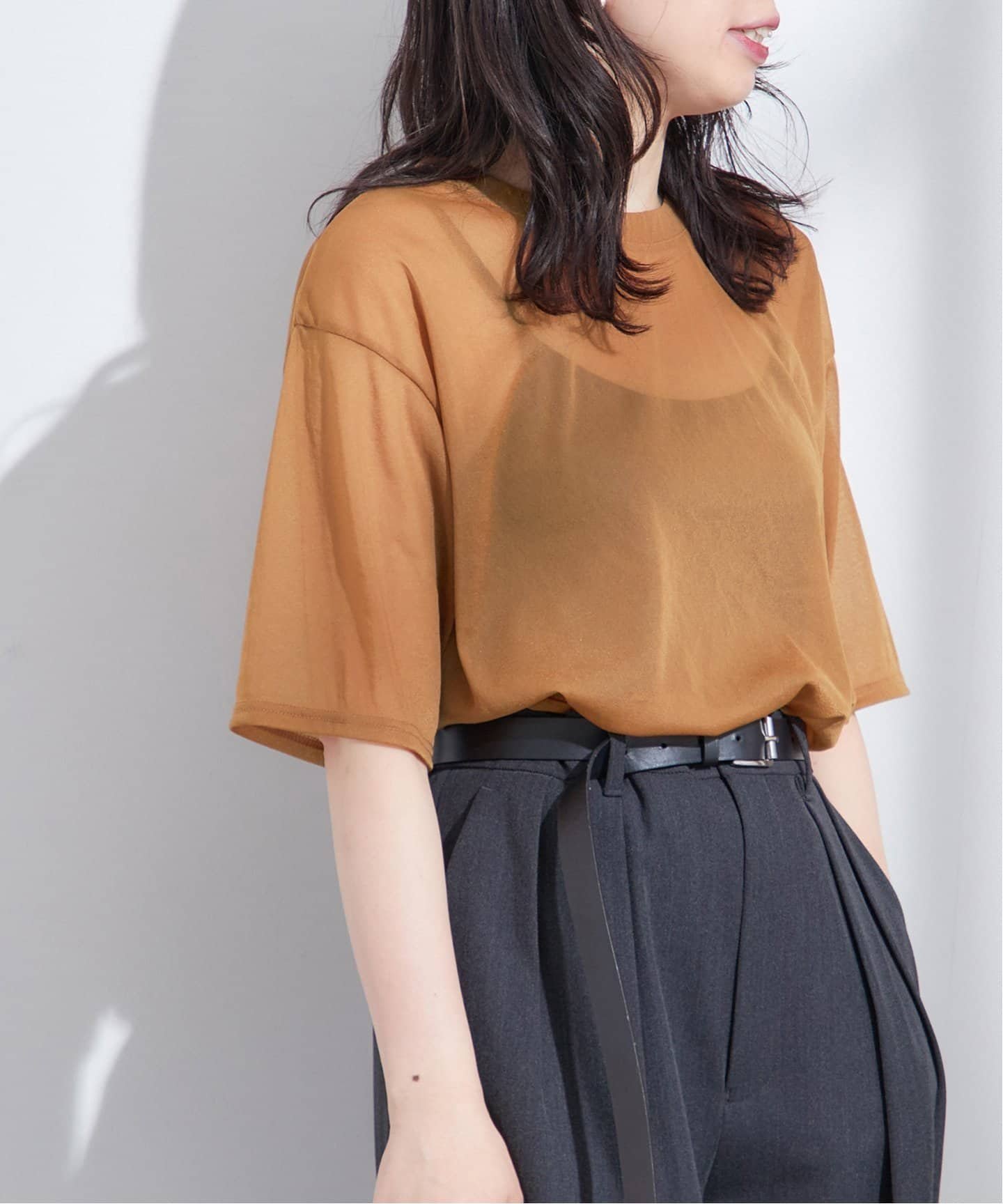 涼しげな透け感でレイヤードを楽しむカットソートップス 人気、トレンドファッション・服の通販 founy(ファニー) 【ジャーナルスタンダード レサージュ/journal standard L'essage】 トレンドファッション・スタイル  Fashion Trends ファッション、ブランド PICK UP! Fashion Brand Pick Up ファッション Fashion レディースファッション WOMEN トップス・カットソー Tops/Tshirt シャツ/ブラウス Shirts/Blouses ロング / Tシャツ T-Shirts 2025年 2025 2025春夏・S/S Ss,Spring/Summer,2025 おすすめ Recommend インナー Inner オーガンジー Organdy カーディガン Cardigan スリーブ Sleeve ロング Long 夏 Summer |ID:prp329100004560204