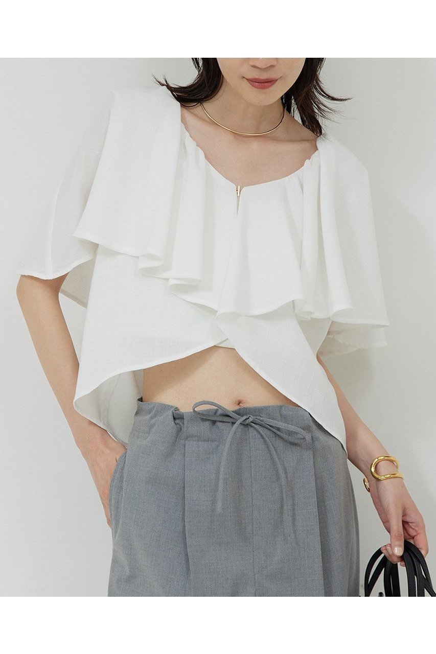 華やかさと上品さを両立する2Wayラッフルブラウス 人気、トレンドファッション・服の通販 founy(ファニー) 【ガリャルダガランテ/GALLARDAGALANTE】 トレンドファッション・スタイル  Fashion Trends ファッション、ブランド PICK UP! Fashion Brand Pick Up ファッション Fashion レディースファッション WOMEN トップス・カットソー Tops/Tshirt シャツ/ブラウス Shirts/Blouses おすすめ Recommend ショート Short スリーブ Sleeve デコルテ Decolletage デニム Denim フリル Frills NEW・新作・新着・新入荷 New Arrivals |ID:prp329100004566696