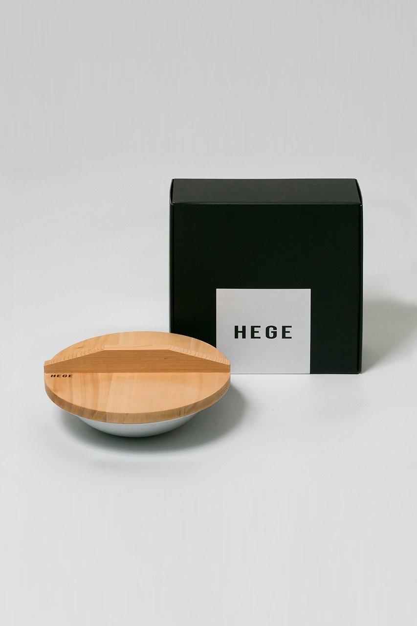 調理から器までこれ一つ。Φ250直火鍋&さわら木蓋セット|HEGEオリジナルBOX入り 人気、トレンドファッション・服の通販 founy(ファニー) 【ヘゲ/HEGE / GOODS】 トレンドファッション・スタイル  Fashion Trends インテリア・デザイナーズ家具 Home,Interior,Designers,Furniture 軽量 Lightweight テーブル Table 人気 Popularity 日本製 Made In Japan ギフト プレゼント Gift Present NEW・新作・新着・新入荷 New Arrivals |ID:prp329100004563497