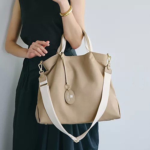 【TOPKAPI/トプカピ】ナイロン×レザーの上品コンビで魅せる|大人の余裕漂う撥水トートバッグ 人気、トレンドファッション・服の通販 founy(ファニー) 【トプカピ/TOPKAPI】 トレンドファッション・スタイル  Fashion Trends トレンド、ファッションスタイル Fashion Trends ファッション Fashion レディースファッション WOMEN バッグ Bag コンビ Combination ショルダー Shoulder ストライプ Stripe フォルム Form |ID:prp329100004464130