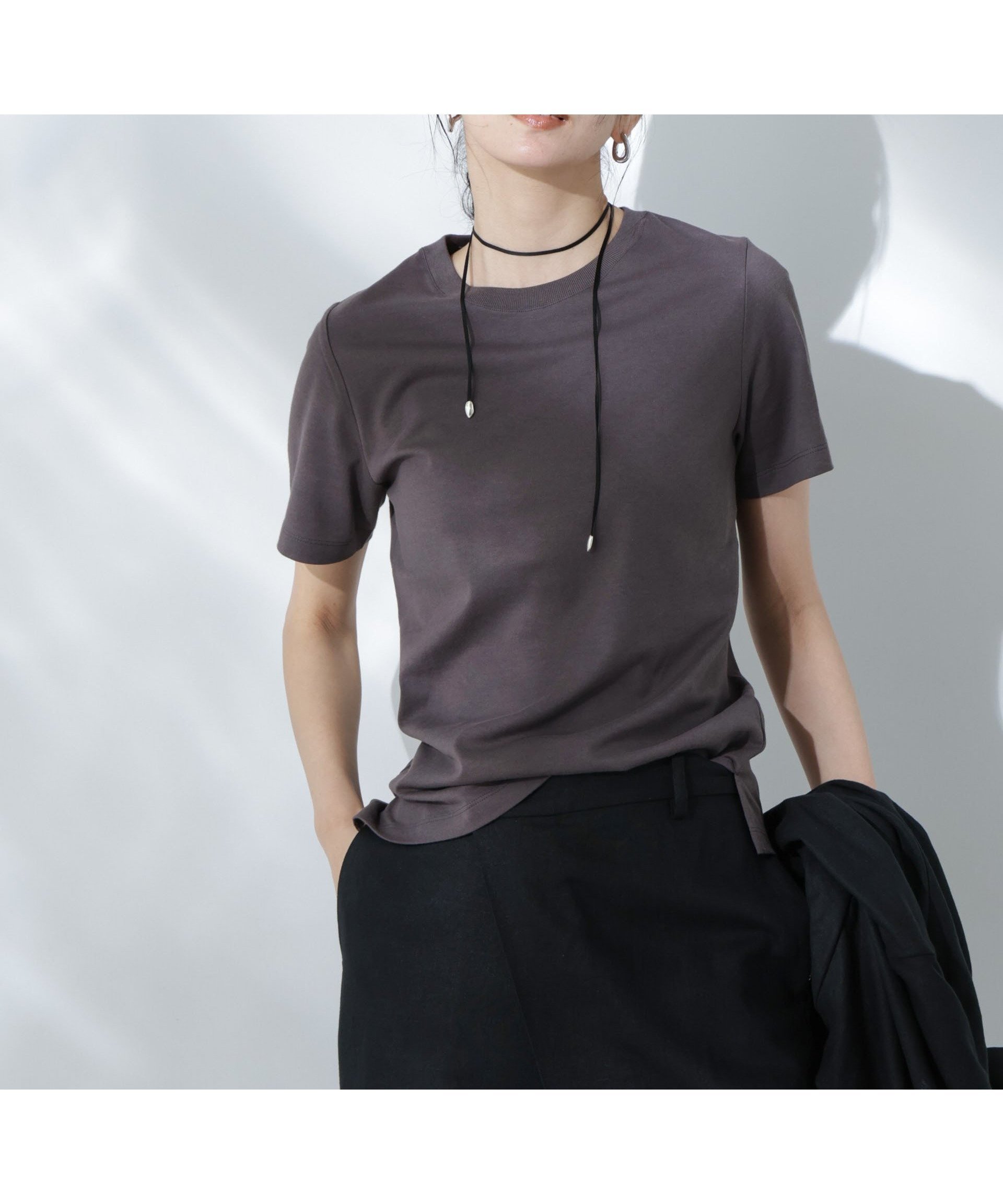 毎日着たい万能T 汗ジミ防止クルーネックTシャツが再登場! 人気、トレンドファッション・服の通販 founy(ファニー) 【ナノ ユニバース/nano universe】 トレンドファッション・スタイル  Fashion Trends ファッション、ブランド PICK UP! Fashion Brand Pick Up ファッション Fashion レディースファッション WOMEN トップス・カットソー Tops/Tshirt シャツ/ブラウス Shirts/Blouses ロング / Tシャツ T-Shirts イエロー Yellow カラフル Colorful 吸水 Water Absorption スリット Slit 定番 Standard 人気 Popularity ベーシック Basic 再入荷 Restock/Back In Stock/Re Arrival エレガント 上品 Elegant 2025年 2025 2025春夏・S/S Ss,Spring/Summer,2025 |ID:prp329100004460733