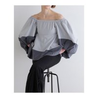 【この夏の主役に!フェミニン&モードな上質トップス&ボトムス】LE PHIL(ル フィル) 人気、トレンドファッション・服の通販 founy(ファニー) 【ル フィル/LE PHIL】 トレンドファッション・スタイル  Fashion Trends ファッション、ブランド PICK UP! Fashion Brand Pick Up ファッション Fashion レディースファッション WOMEN パンツ Pants バッグ Bag デニムパンツ Denim Pants ワンピース Dress チュニック Tunic トップス・カットソー Tops/Tshirt シャツ/ブラウス Shirts/Blouses ロング / Tシャツ T-Shirts カットソー Cut and Sewn キャミソール / ノースリーブ No Sleeves ドレス Party Dresses ボリュームスリーブ / フリル袖 Volume Sleeve ジャージ Jersey ワイド Wide おすすめ Recommend ストレッチ Stretch メッシュ Mesh NEW・新作・新着・新入荷 New Arrivals エレガント 上品 Elegant ジャージー Jersey ドレープ Drape ラッフル Raffle 再入荷 Restock/Back In Stock/Re Arrival スタンダード Standard スリット Slit チュニック Tunic |ID:stp329100000006318