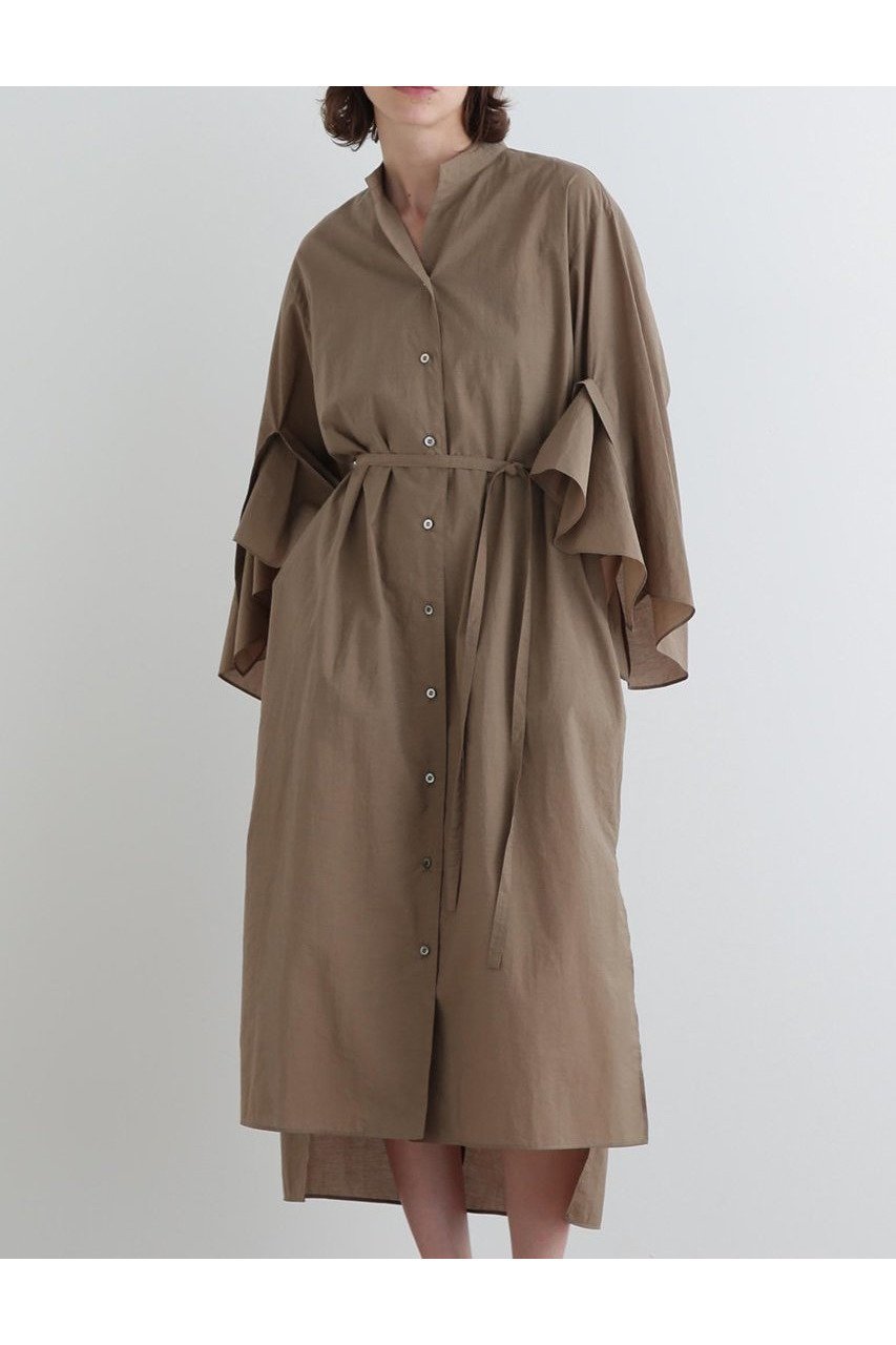 軽やかさと華やかさを纏う 綿ナイロン素材のラッフルスリーブシャツドレス 人気、トレンドファッション・服の通販 founy(ファニー) 【ル フィル/LE PHIL】 トレンドファッション・スタイル  Fashion Trends ファッション、ブランド PICK UP! Fashion Brand Pick Up ファッション Fashion レディースファッション WOMEN ワンピース Dress チュニック Tunic スリーブ Sleeve チュニック Tunic ドレス Dress フェミニン Feminine リラックス Relax ロング Long ワッシャー Washer NEW・新作・新着・新入荷 New Arrivals |ID:prp329100004571672