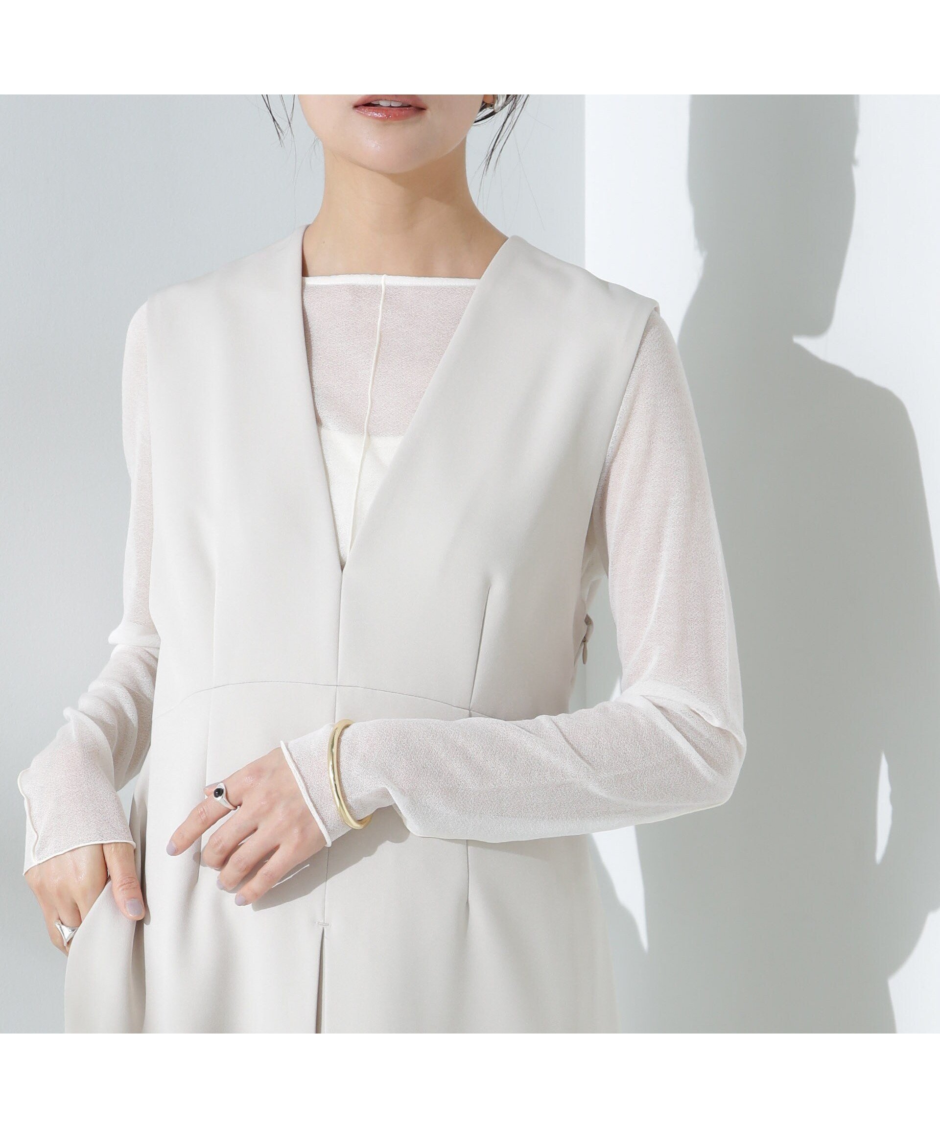 軽やかに魅せる 透け感レイヤードカットソー 人気、トレンドファッション・服の通販 founy(ファニー) 【ナノ ユニバース/nano universe】 トレンドファッション・スタイル  Fashion Trends ファッション、ブランド PICK UP! Fashion Brand Pick Up ファッション Fashion レディースファッション WOMEN トップス・カットソー Tops/Tshirt インナー Inner ウォッシャブル Washable カーディガン Cardigan ネックレス Necklace ビスチェ Bustier A/W・秋冬 Aw・Autumn/Winter・Fw・Fall-Winter おすすめ Recommend エレガント 上品 Elegant 2025年 2025 2025春夏・S/S Ss,Spring/Summer,2025 |ID:prp329100004546134