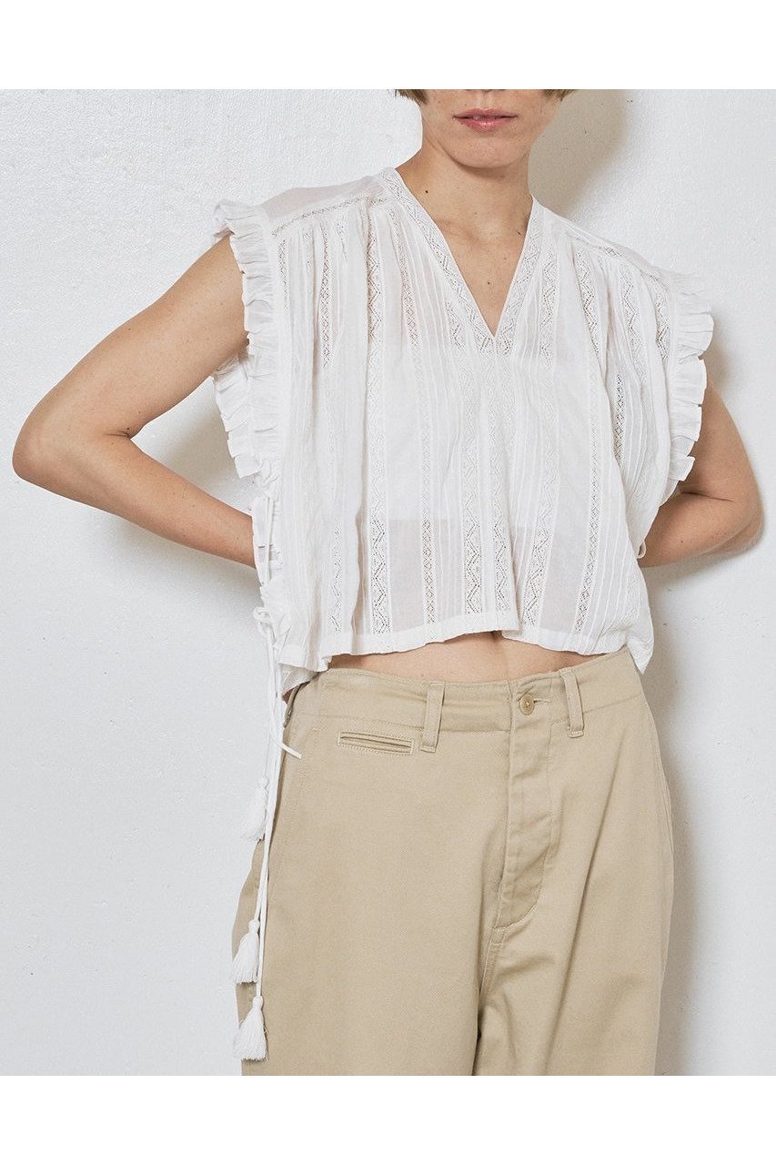 職人の手仕事が光る、レースピンタックブラウス 人気、トレンドファッション・服の通販 founy(ファニー) 【ウィムガゼット/Whim Gazette】 トレンドファッション・スタイル  Fashion Trends ファッション、ブランド PICK UP! Fashion Brand Pick Up ファッション Fashion レディースファッション WOMEN トップス・カットソー Tops/Tshirt シャツ/ブラウス Shirts/Blouses おすすめ Recommend インド India ショート Short スリーブ Sleeve タッセル Tassel レース Race 吸水 Water Absorption NEW・新作・新着・新入荷 New Arrivals |ID:prp329100004581705