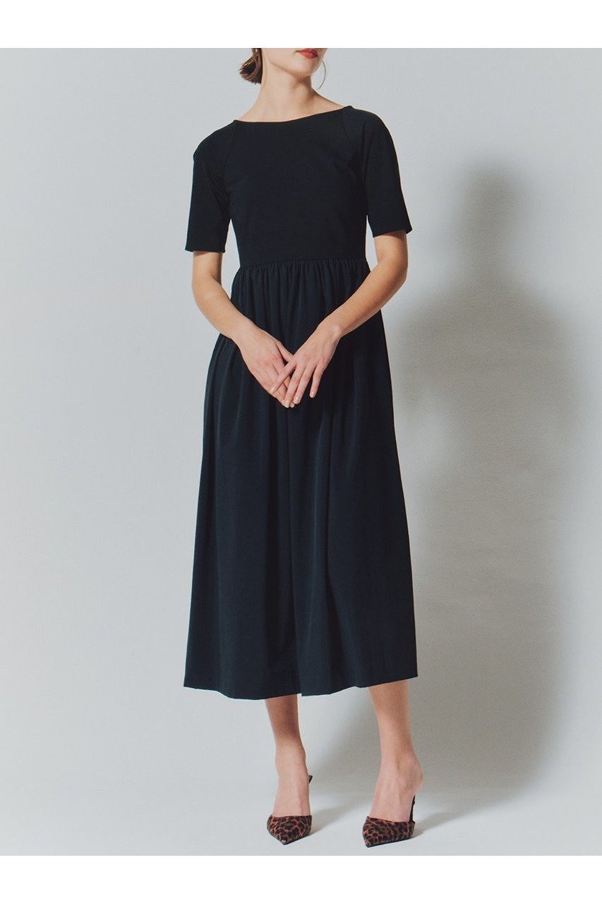 背中魅せ×フィットフレアで叶える大人レディドレス 人気、トレンドファッション・服の通販 founy(ファニー) 【ルームエイト/Room no.8】 トレンドファッション・スタイル  Fashion Trends ファッション、ブランド PICK UP! Fashion Brand Pick Up ファッション Fashion レディースファッション WOMEN ワンピース Dress ドレス Party Dresses チュニック Tunic スニーカー Sneakers チュニック Tunic ドレス Dress フィット Fit フレア Flare ロング Long エレガント 上品 Elegant 夏 Summer NEW・新作・新着・新入荷 New Arrivals |ID:prp329100004584386