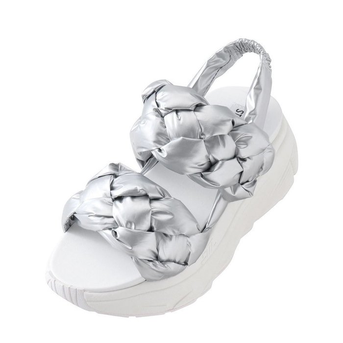 【夏の主役は足元!機能とトレンドを兼ね備えた最新スポーツサンダル】 STEVE MADDEN,KEEN,OOFOS 人気、トレンドファッション・服の通販 founy(ファニー) 【スティーブマデン/STEVE MADDEN】 【ガリャルダガランテ/GALLARDAGALANTE】 【キーン/KEEN】 【シップス フォー ウィメン/SHIPS】 【オニツカ タイガー/Onitsuka Tiger】 トレンドファッション・スタイル  Fashion Trends トレンド、ファッションスタイル Fashion Trends ファッション Fashion レディースファッション WOMEN スポーツウェア Sportswear サンダル / ミュール Sandals スポーツ シューズ Sports Shoes サンダル Sandals スタイリッシュ Stylish スポーツ Sports スポーティ Sporty フェミニン Feminine 再入荷 Restock/Back In Stock/Re Arrival 厚底 Platforms シューズ Shoes シルバー Silver ソックス Socks バランス Balance メタル Metal ロング Long 軽量 Lightweight アウトドア Outdoor クッション Cushion スニーカー Sneakers パフォーマンス Performance フィット Fit ライニング Lining 旅行 Travel シンプル Simple トレーナー Trainer |ID:stp329100000006385