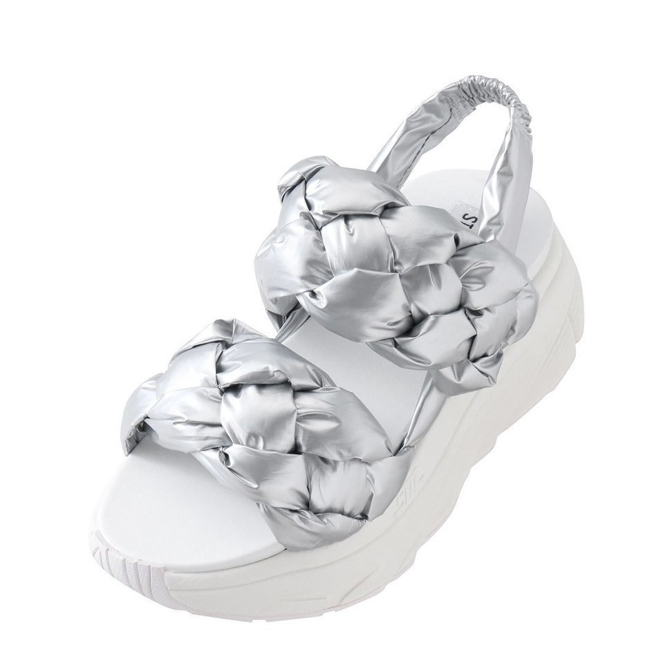 【夏の主役は足元!機能とトレンドを兼ね備えた最新スポーツサンダル】 STEVE MADDEN,KEEN,OOFOS 人気、トレンドファッション・服の通販 founy(ファニー) 【スティーブマデン/STEVE MADDEN】 【ガリャルダガランテ/GALLARDAGALANTE】 【キーン/KEEN】 【シップス フォー ウィメン/SHIPS】 【オニツカ タイガー/Onitsuka Tiger】 トレンドファッション・スタイル Fashion Trends トレンド、ファッションスタイル Fashion Trends ファッション Fashion レディースファッション WOMEN スポーツウェア Sportswear サンダル / ミュール Sandals スポーツ シューズ Sports Shoes サンダル Sandals スタイリッシュ Stylish スポーツ Sports スポーティ Sporty フェミニン Feminine 再入荷 Restock/Back In Stock/Re Arrival 厚底 Platforms シューズ Shoes シルバー Silver ソックス Socks バランス Balance メタル Metal ロング Long 軽量 Lightweight アウトドア Outdoor クッション Cushion スニーカー Sneakers パフォーマンス Performance フィット Fit ライニング Lining 旅行 Travel シンプル Simple トレーナー Trainer |ID:stp329100000006385