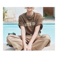 【ロゴT・2WAY・美シルエットで魅せる!こなれ感たっぷりの最旬定番Tシャツ】Americana(アメリカーナ) 人気、トレンドファッション・服の通販 founy(ファニー) 【イーバイエクラ/E by eclat】 【コグ ザビッグスモーク/COGTHEBIGSMOKE】 【トゥエルブクローゼット/12closet】 【アメリカーナ/Americana】 トレンドファッション・スタイル  Fashion Trends トレンド・ファッションスタイル Fashion Trends & Styles ファッションモデル・俳優・女優 Models 女性 Women 福田麻琴 Fukuda Makoto ファッション Fashion レディースファッション Ladies' Fashion Online トップス・カットソー Tops/Tshirt シャツ/ブラウス Shirts/Blouses ロング / Tシャツ T-Shirts なめらか Smooth スリット Slit 洗える Washable |ID:stp329100000006394