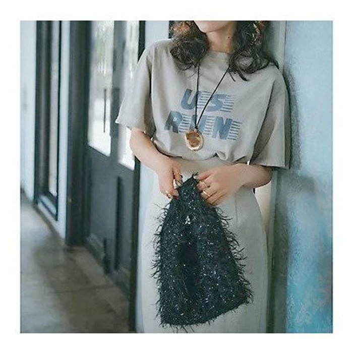 【大人の旬カジュアル夏Tシャツ】REMI RELIEF・Americana・suadeo・TANGTANG 人気、トレンドファッション・服の通販 founy(ファニー) 【レミレリーフ/REMI RELIEF】 【アメリカーナ/Americana】 【スアデオ/suadeo】 【タンタン/TANGTANG】 トレンドファッション・スタイル  Fashion Trends トレンド・ファッションスタイル Fashion Trends & Styles ファッション Fashion レディースファッション Ladies' Fashion Online トップス・カットソー Tops/Tshirt シャツ/ブラウス Shirts/Blouses ロング / Tシャツ T-Shirts レギュラー Regular 洗える Washable グラフィック Graphic コレクション Collection シンプル Simple スリット Slit 雑誌 Magazine バランス Balance プリント Print 別注 Special Order モノトーン Monotone |ID:stp329100000006411