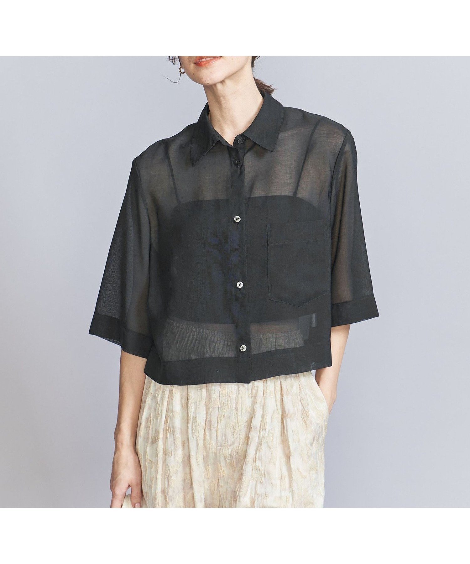 【BEAUTY&YOUTH / UNITED ARROWS/ビューティ&ユース ユナイテッドアローズ】旬のスタイルを軽やかに纏う シアーショートシャツ 人気、トレンドファッション・服の通販 founy(ファニー) 【ビューティ&ユース ユナイテッドアローズ/BEAUTY&YOUTH / UNITED ARROWS】 トレンドファッション・スタイル  Fashion Trends ファッション、ブランド PICK UP! Spotlight on Fashion Brands ファッション Fashion レディースファッション Ladies' Fashion Online トップス・カットソー Tops/Tshirt シャツ/ブラウス Shirts/Blouses ウォッシャブル Washable オーガンジー Organdy キャミソール Camisole シアー Sheer ショート Short シンプル Simple スラックス Slacks スリーブ Sleeve タンク Tank バランス Balance プリント Print ボックス Box ボトム Bottom 羽織 Haori おすすめ Recommend |ID:prp329100004476635