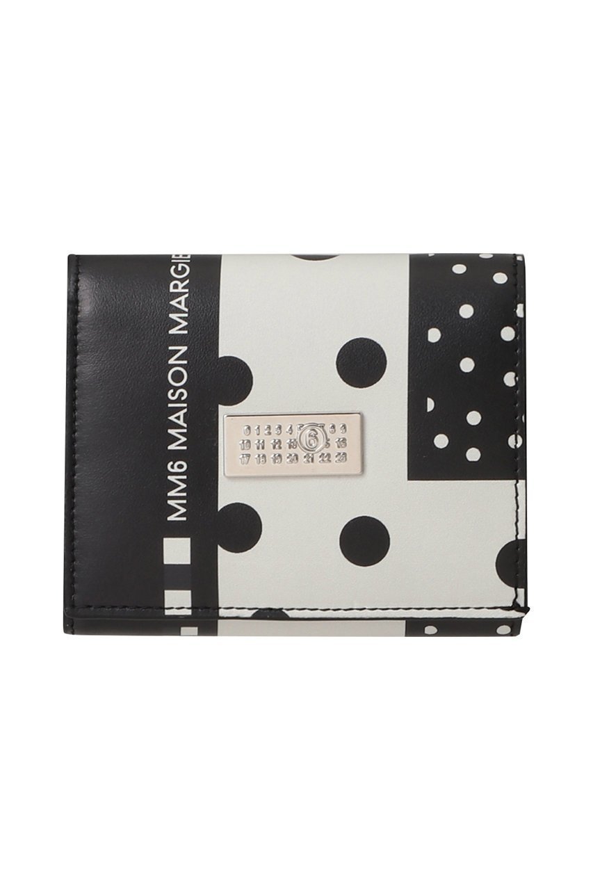 【MM6 Maison Martin Margiela/エムエム6 メゾン マルタン マルジェラ】個性が際立つミニマルデザイン ユニークプリントの上質ウォレット 人気、トレンドファッション・服の通販 founy(ファニー) 【エムエム6 メゾン マルタン マルジェラ/MM6 Maison Martin Margiela】 トレンドファッション・スタイル  Trendy Fashion & Style ファッション、ブランド PICK UP! Must-Have Online Fashion Brands ファッション Fashion レディースファッション Fashion for Women ミニ財布・二つ折り財布 Wallets & Card Cases 2025年 2025 2025-2026秋冬・A/W Autumn/Winter 2025–26 AW25–26 ユニセックス Unisex, Genderless おすすめ Recommended / Our Picks ウォレット Wallet コイン Coin, Coin Design コンパクト Compact, Small Size プリント Print, Printed Pattern ポケット Pocket, Pocket Detail A/W・秋冬 Autumn/Winter 財布 Wallet, Purse |ID:prp329100004601617