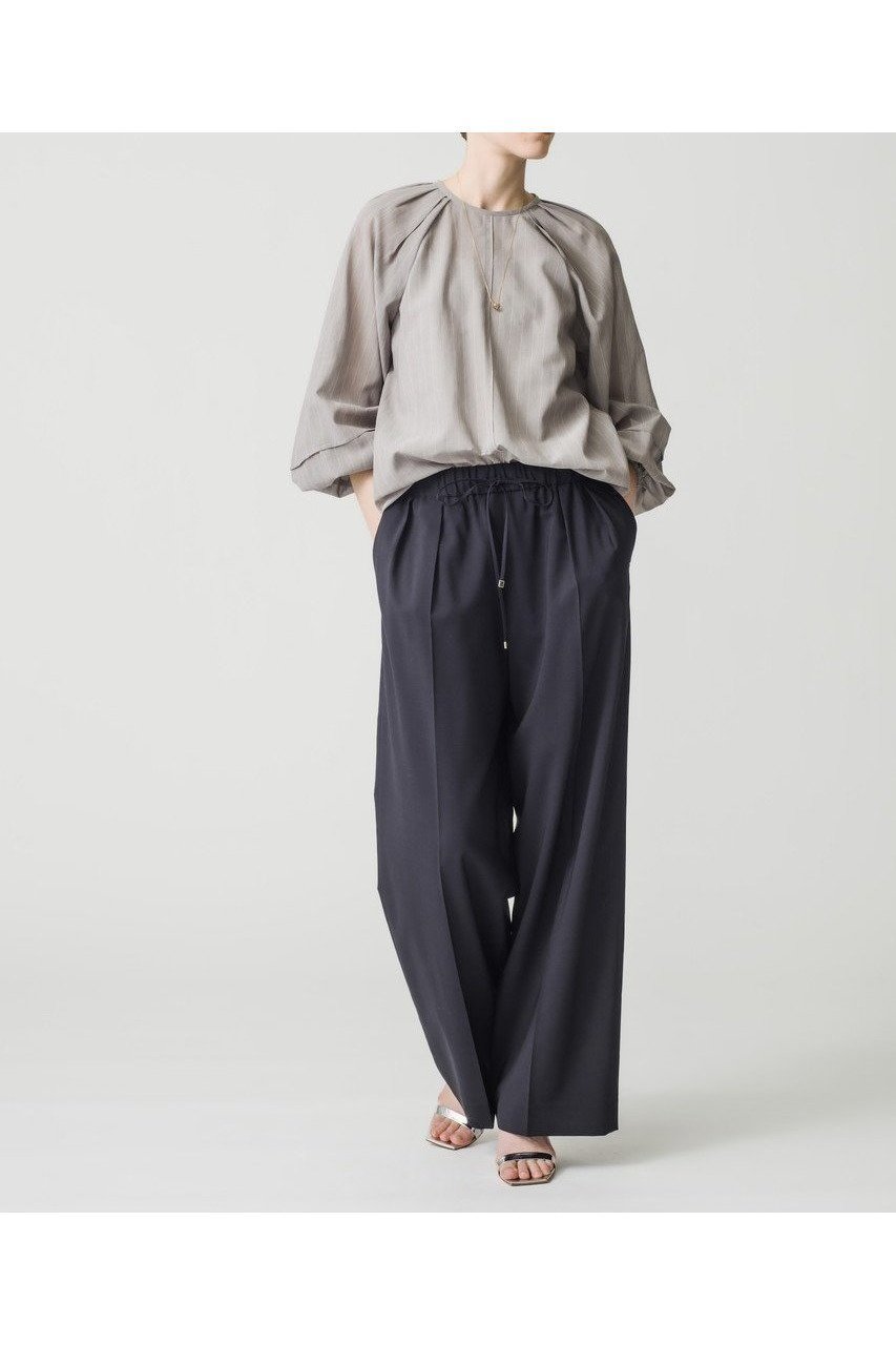 【ebure/エブール】爽やかな華やぎを纏う ボリューム袖のニュアンスブラウス 人気、トレンドファッション・服の通販 founy(ファニー) 【エブール/ebure】 トレンドファッション・スタイル  Trendy Fashion & Style ファッション、ブランド PICK UP! Must-Have Online Fashion Brands ファッション Fashion レディースファッション Fashion for Women トップス・カットソー Cut & Sew Tops シャツ・ブラウス・オフィスカジュアル Elegant Blouses & Button-Ups カジュアルプルオーバー・ニットトップス Pullovers & Knit Tops / Casual Pullovers 2025年 2025 2025-2026秋冬・A/W Autumn/Winter 2025–26 AW25–26 シルク Silk, 100% Silk ストライプ Stripe, Striped Pattern スリーブ Sleeve, Long Sleeve / Short Sleeve デコルテ Décolleté, Neckline フェミニン Feminine, Girly ロング Long, Long-Length A/W・秋冬 Autumn/Winter |ID:prp329100004601475