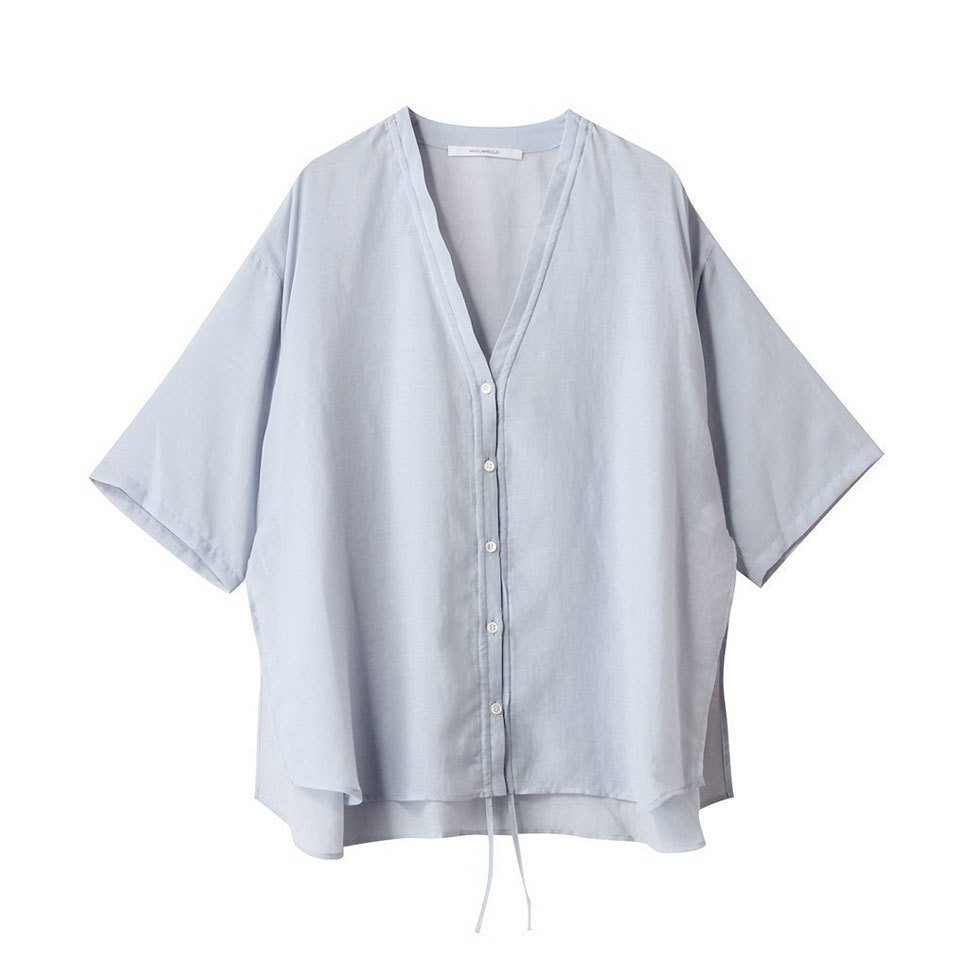 【華やかさと上品さを兼ね備えた大人のためのトップス】MIDIUMISOLID、allureville 人気、トレンドファッション・服の通販 founy(ファニー) 【ミディウミソリッド/MIDIUMISOLID】 【アルアバイル/allureville】 【ブリル/BRILL】 【マノフ/MANOF】 トレンドファッション・スタイル Trendy Fashion & Style トレンド・ファッションスタイル Fashion Trends & Styles ファッション Fashion レディースファッション Fashion for Women トップス・カットソー Cut & Sew Tops ニット Knit Tops & Sweaters カーディガン・羽織り Layered Style Cardigans シャツ・ブラウス・オフィスカジュアル Elegant Blouses & Button-Ups ロングTシャツ・Tシャツ Longline T-Shirts & Tees カジュアルプルオーバー・ニットトップス Pullovers & Knit Tops / Casual Pullovers カットソー・ベーシックTシャツ Cut-and-Sewn Tops / Stretch Tees & Basics Vネックトップス V-Neck Tops / V-Cut Neckline Shirts カーディガン Cardigan, Knitwear ギャザー Gathered, Ruffled シアー Sheer, See-Through シンプル Simple, Minimal スリーブ Sleeve, Long Sleeve / Short Sleeve ハーフ Half, Half-Length 新作・新入荷 New Arrivals / New In 2025年 2025 2025-2026秋冬・A/W Autumn/Winter 2025–26 AW25–26 ショート Short, Short Length ティアード Tiered, Tiered Style デニム Denim, Jeans Material フェミニン Feminine, Girly レース Lace, Lace Fabric A/W・秋冬 Autumn/Winter |ID:stp329100000006485