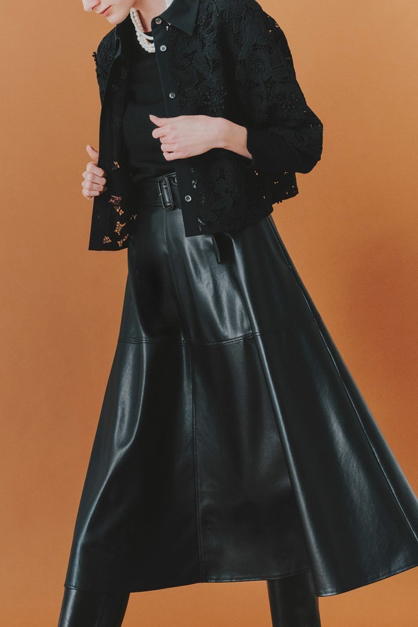 【ANAYI/アナイ】華やかさと上品さを纏う、2WAYレースシャツ 人気、トレンドファッション・服の通販 founy(ファニー) 【アナイ/ANAYI】 トレンドファッション・スタイル  Trendy Fashion & Style トレンド・ファッションスタイル Fashion Trends & Styles ファッション Fashion レディースファッション Fashion for Women トップス・カットソー Cut & Sew Tops シャツ・ブラウス・オフィスカジュアル Elegant Blouses & Button-Ups ショート Short, Short Length スリーブ Sleeve, Long Sleeve / Short Sleeve フラワー Flower, Floral レース Lace, Lace Fabric ワーク Workwear, Utility Style 新作・新入荷 New Arrivals / New In 無地 Plain, Solid Color |ID:prp329100004606076