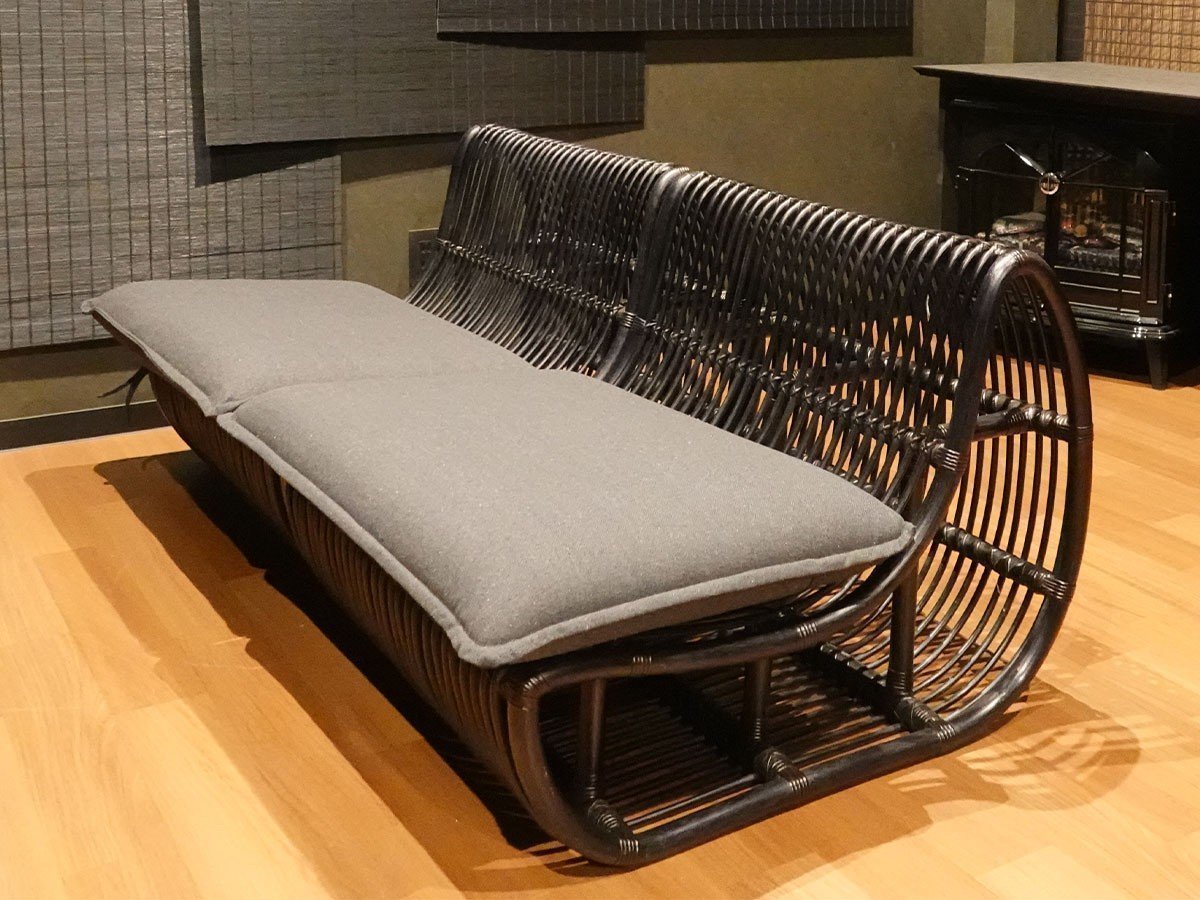 【シカダ シツライ ラタン / SHIKADA SHITSURAI RATTAN】のKK Series Sofa / 隈研吾シリーズ ソファ 人気、トレンドファッション・服の通販 founy(ファニー) 【シカダ シツライ ラタン/SHIKADA SHITSURAI RATTAN / GOODS】 トレンドファッション・スタイル  Trendy Fashion & Style インテリア・デザイナーズ家具 Top Interior & Designer Furniture クッション Cushion, Throw Pillow シンプル Simple, Minimal ファブリック Fabric, Textile フォルム Silhouette, Form フレーム Frame, Outline モダン Modern, Contemporary ラタン Rattan, Woven Rattan ワイド Wide, Wide Fit おすすめ Recommended / Our Picks ホーム・キャンプ・アウトドア・お取り寄せ Home Living / Home & Lifestyle / Camping Gear / Outdoor Camping 家具・インテリア Home Furniture & Interior. Stylish & Functional Living Spaces ソファー Couches & Sofas |ID:prp329100004625552