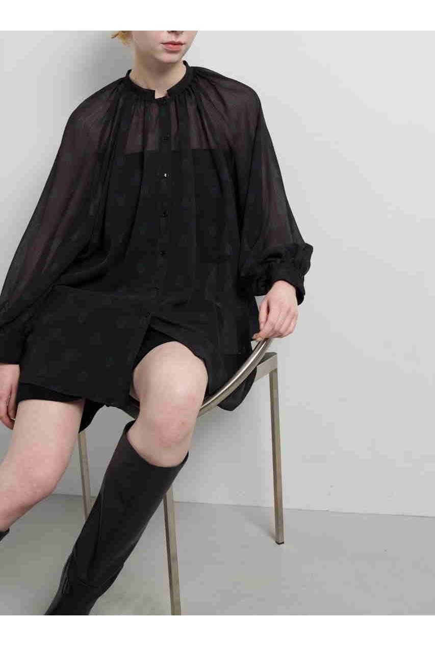 【ランバン オン ブルー / LANVIN en Bleu】のArt DECO 100e ブラウス 人気、トレンドファッション・服の通販 founy(ファニー) 【ランバン オン ブルー/LANVIN en Bleu】 トレンドファッション・スタイル  Trendy Fashion & Style ファッション、ブランド PICK UP! Must-Have Online Fashion Brands ファッション Fashion レディースファッション Fashion for Women トップス・カットソー Cut & Sew Tops シャツ・ブラウス・オフィスカジュアル Elegant Blouses & Button-Ups 2025年 2025 2025-2026秋冬・A/W Autumn/Winter 2025–26 AW25–26 コレクション Collection, Seasonal Line シフォン Chiffon, Lightweight Fabric スリーブ Sleeve, Long Sleeve / Short Sleeve ファブリック Fabric, Textile プリント Print, Printed Pattern モダン Modern, Contemporary モチーフ Motif, Design Theme ラグジュアリー Luxury, Elegant ロング Long, Long-Length A/W・秋冬 Autumn/Winter |ID:prp329100004626406