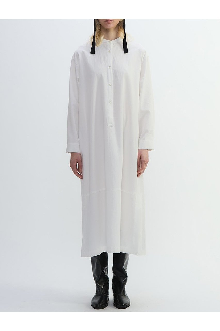 【プレインピープル / PLAIN PEOPLE】の綿麻高密度ツイルバンドカラーシャツワンピース 人気、トレンドファッション・服の通販 founy(ファニー) 【プレインピープル/PLAIN PEOPLE】 トレンドファッション・スタイル  Trendy Fashion & Style ファッション、ブランド PICK UP! Must-Have Online Fashion Brands ファッション Fashion レディースファッション Fashion for Women ワンピース Dresses シャツワンピース / 1枚で着映えコーデ Shirt Dresses チュニック Tunic Tops & Dresses 2025年 2025 2025-2026秋冬・A/W Autumn/Winter 2025–26 AW25–26 おすすめ Recommended / Our Picks シンプル Simple, Minimal スリット Slit, Slit Detail チュニック Tunic, Long Top バランス Balance, Style Balance リネン Linen, Linen Fabric ロング Long, Long-Length 秋 Autumn A/W・秋冬 Autumn/Winter |ID:prp329100004627482