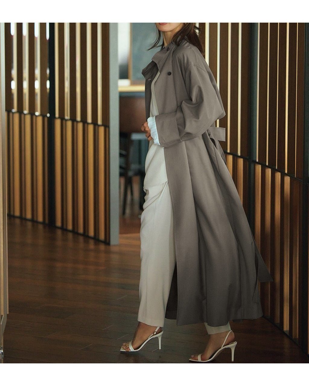 【ドゥクラッセ / DoCLASSE】のウールポプリン・スタンドカラーコート 人気、トレンドファッション・服の通販 founy(ファニー) 【ドゥクラッセ/DoCLASSE】 トレンドファッション・スタイル  Trendy Fashion & Style ファッション、ブランド PICK UP! Must-Have Online Fashion Brands ファッション Fashion レディースファッション Fashion for Women アウター Coat / Outerwear Collection コート・ロングコート・ピーコート Long Coats, Peacoats & More 新作・新入荷 New Arrivals / New In なめらか Smooth, Silky Texture エレガント 上品 Elegant スタンド Stand Collar, Upright Stand トレンチ Trench, Trench Coat モダン Modern, Contemporary 今季 This Season, Current Season 定番 Standard, Basic Item |ID:prp329100004638412