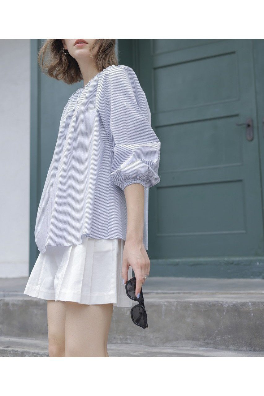 【マーレット / MERLETTE】のKAIYA ストライプオフショルダーブラウス 人気、トレンドファッション・服の通販 founy(ファニー) 【マーレット/MERLETTE】 トレンドファッション・スタイル  Trendy Fashion & Style ファッション、ブランド PICK UP! Must-Have Online Fashion Brands ファッション Fashion レディースファッション Fashion for Women トップス・カットソー Cut & Sew Tops シャツ・ブラウス・オフィスカジュアル Elegant Blouses & Button-Ups 2025年 2025 2025-2026秋冬・A/W Autumn/Winter 2025–26 AW25–26 スリーブ Sleeve, Long Sleeve / Short Sleeve バランス Balance, Style Balance フェミニン Feminine, Girly モダン Modern, Contemporary リラックス Relax, Relaxed Fit ロング Long, Long-Length A/W・秋冬 Autumn/Winter |ID:prp329100004649912