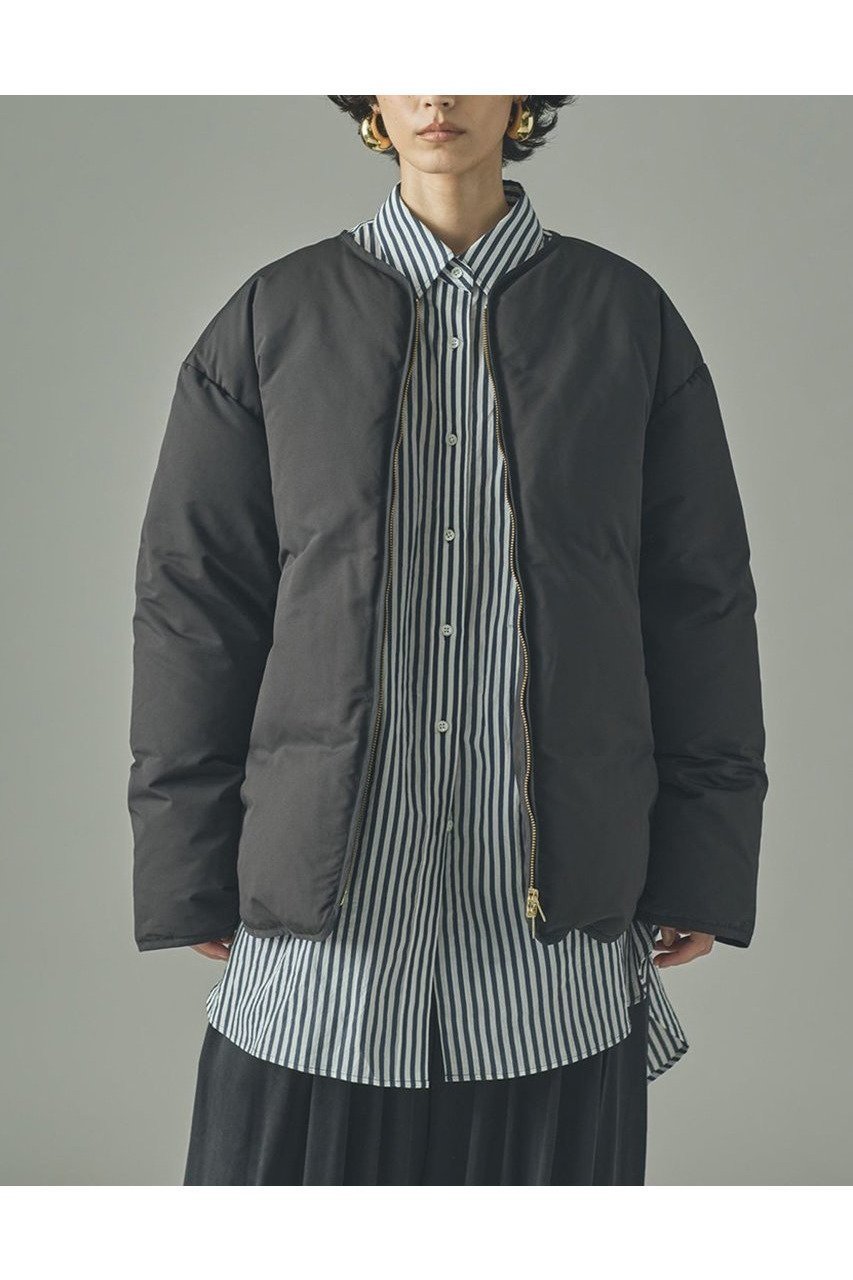 【カレンソロジー / Curensology】のサイドジップノーカラーダウンジャケット 人気、トレンドファッション・服の通販 founy(ファニー) 【カレンソロジー/Curensology】 トレンドファッション・スタイル  Trendy Fashion & Style ファッション、ブランド PICK UP! Must-Have Online Fashion Brands ファッション Fashion レディースファッション Fashion for Women アウター Coat / Outerwear Collection レディースジャケット・軽アウター Jackets インナー Innerwear サイドジップ Side Zip, Side Zipper シンプル Simple, Minimal ジャケット Jacket, Outerwear ダウン Down, Puffer バランス Balance, Style Balance フロント Front, Front Design ベーシック Basic, Essential 新作・新入荷 New Arrivals / New In |ID:prp329100004655099