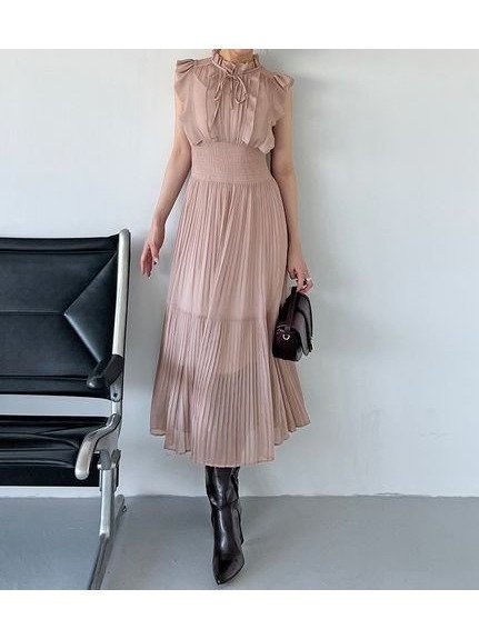 【スナイデル / SNIDEL】のSustainableシアープリーツウエストワンピース 人気、トレンドファッション・服の通販 founy(ファニー) 【スナイデル/SNIDEL】 トレンドファッション・スタイル  Trendy Fashion & Style ファッション、ブランド PICK UP! Must-Have Online Fashion Brands ファッション Fashion レディースファッション Fashion for Women ワンピース Dresses インナー Innerwear ウェーブ Wavy Pattern エレガント 上品 Elegant オケージョン Occasion Wear キャミワンピース Cami Dress, Slip Dress ギャザー Gathered, Ruffled 今季 This Season, Current Season シャーリング Shirring, Ruched スタンド Stand Collar, Upright Stand ストレート Straight, Straight Cut フィット Fit, Slim Fit フリル Frill, Ruffle プリント Print, Printed Pattern プリーツ Pleats, Pleated 無地 Plain, Solid Color 楽ちん Easy Fit, Comfortable おすすめ Recommended / Our Picks 旅行 Travel |ID:prp329100004666627