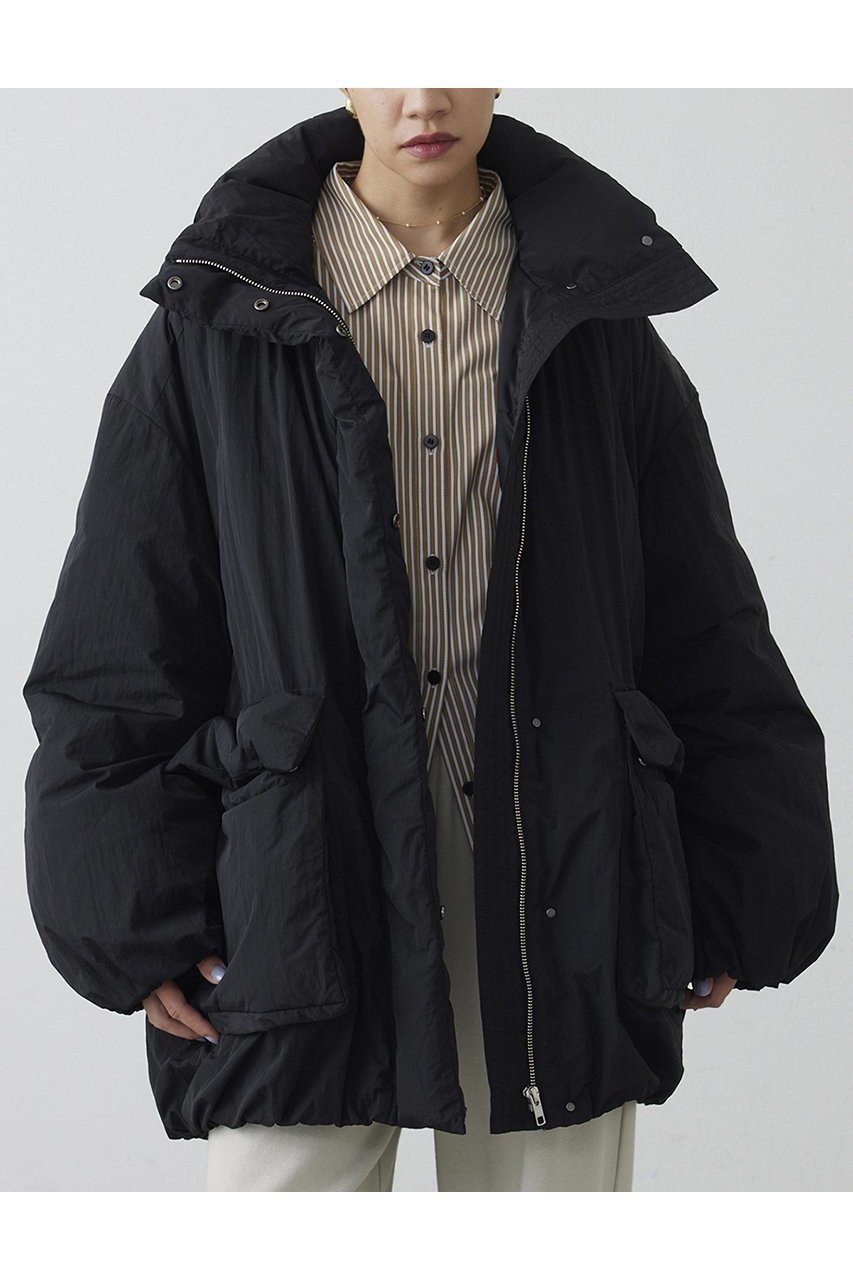 【ウィムガゼット / Whim Gazette】の【THE PAUSE】ミドルダウンコート 人気、トレンドファッション・服の通販 founy(ファニー) 【ウィムガゼット/Whim Gazette】 トレンドファッション・スタイル  Trendy Fashion & Style ファッション、ブランド PICK UP! Must-Have Online Fashion Brands ファッション Fashion レディースファッション Fashion for Women アウター Coat / Outerwear Collection コート・ロングコート・ピーコート Long Coats, Peacoats & More ダウンジャケット・軽量ダウン Warm & Lightweight Down Jackets イエロー Yellow ショルダー Shoulder, Shoulder Strap スタンド Stand Collar, Upright Stand ダウン Down, Puffer トレンド Trend, Trending Now ドロップ Drop Shoulder, Dropped Style バランス Balance, Style Balance フォルム Silhouette, Form ボトム Bottoms, Lower Wear ミドル Middle Length, Mid Height エレガント 上品 Elegant 定番 Standard, Basic Item 新作・新入荷 New Arrivals / New In 防寒 Cold Protection, Winter-Ready |ID:prp329100004703573