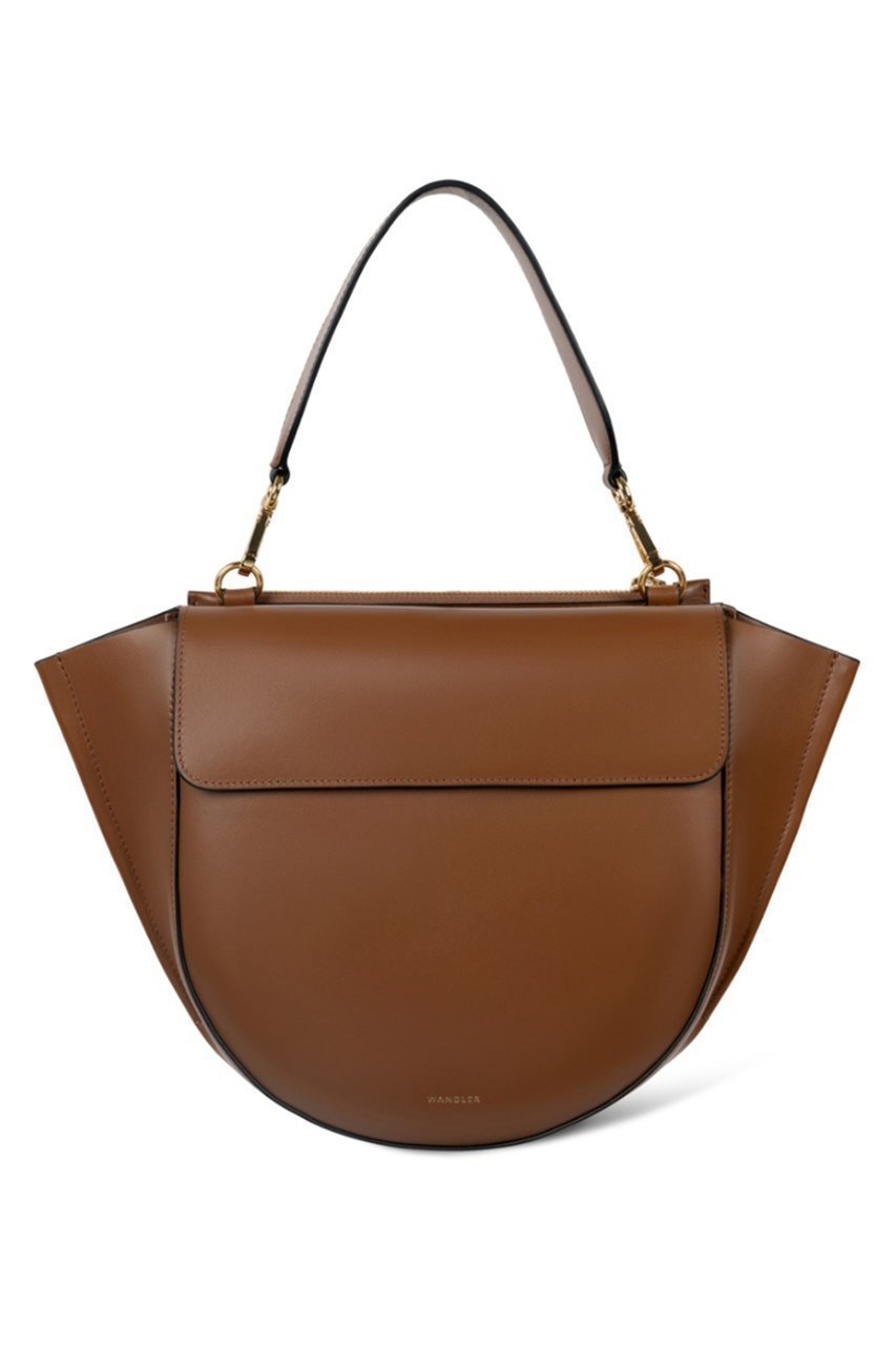 【ワンドラー / WANDLER】のHortensia Bag Medium 人気、トレンドファッション・服の通販 founy(ファニー) 【ワンドラー/WANDLER】 トレンドファッション・スタイル  Trendy Fashion & Style ファッション、ブランド PICK UP! Must-Have Online Fashion Brands ファッション Fashion レディースファッション Fashion for Women バッグ Bags フォルム Silhouette, Form ポケット Pocket, Pocket Detail マグネット Magnet, Magnetic Closure ラップ Wrap, Wrap Design |ID:prp329100004752829