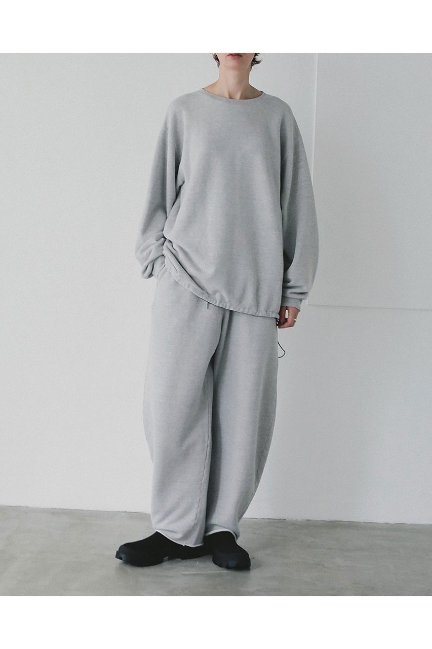 【ハー / HER.】のREMI RELIEF 別注 スウェットクルー 人気、トレンドファッション・服の通販 founy(ファニー) 【ハー/HER.】 トレンドファッション・スタイル Trendy Fashion & Style ファッション、ブランド PICK UP! Must-Have Online Fashion Brands ファッション Fashion レディースファッション Fashion for Women トップス・カットソー Cut & Sew Tops シャツ・ブラウス・オフィスカジュアル Elegant Blouses & Button-Ups レディースパーカー・カジュアルフーディー Casual Hoodies & Sweatshirts ロングTシャツ・Tシャツ Longline T-Shirts & Tees スウェット・クルーネックトップス Sweatshirts & Crewnecks / Relaxed Fit Sweat Tops カットソー・ベーシックTシャツ Cut-and-Sewn Tops / Stretch Tees & Basics セットアップ Set-Up, Coordinated Outfit ドローストリング Drawstring, Pull Cord バランス Balance, Style Balance リラックス Relax, Relaxed Fit 別注 Limited Edition, Custom Order 新作・新入荷 New Arrivals / New In |ID:prp329100004789325