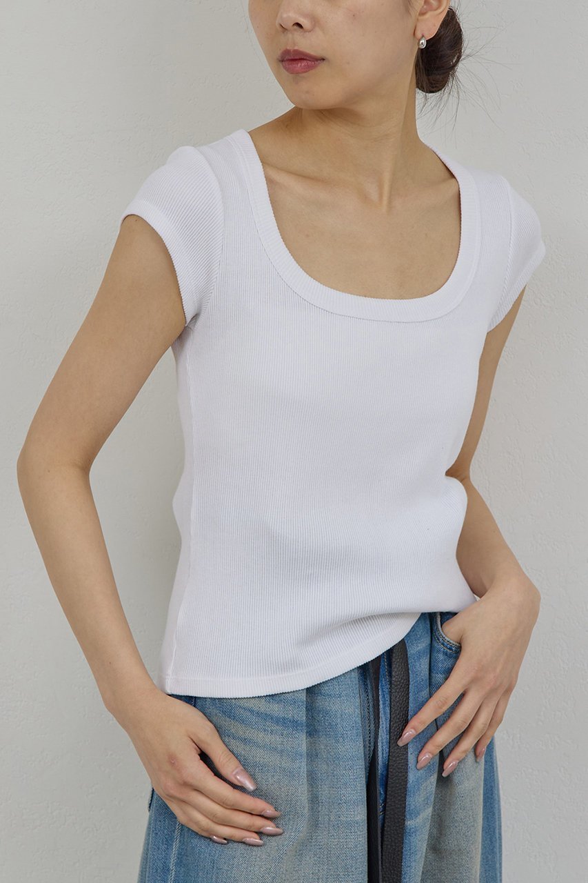 【ガリャルダガランテ / GALLARDAGALANTE】の【PEAS】コットンシルクチビTee 人気、トレンドファッション・服の通販 founy(ファニー) 【ガリャルダガランテ/GALLARDAGALANTE】 トレンドファッション・スタイル  Trendy Fashion & Style ファッション、ブランド PICK UP! Must-Have Online Fashion Brands ファッション Fashion レディースファッション Fashion for Women トップス・カットソー Cut & Sew Tops シャツ・ブラウス・オフィスカジュアル Elegant Blouses & Button-Ups ロングTシャツ・Tシャツ Longline T-Shirts & Tees カットソー・ベーシックTシャツ Cut-and-Sewn Tops / Stretch Tees & Basics 2026年 2026 おすすめ Recommended / Our Picks なめらか Smooth, Silky Texture アンサンブル Ensemble Set カーディガン Cardigan, Knitwear コンパクト Compact, Small Size ショート Short, Short Length シルク Silk, 100% Silk シンプル Simple, Minimal スリーブ Sleeve, Long Sleeve / Short Sleeve 再入荷 Restock / Back in Stock 夏 Summer 春 Spring S/S・春夏 SS, Spring/Summer, Warm Season |ID:prp329100004836429