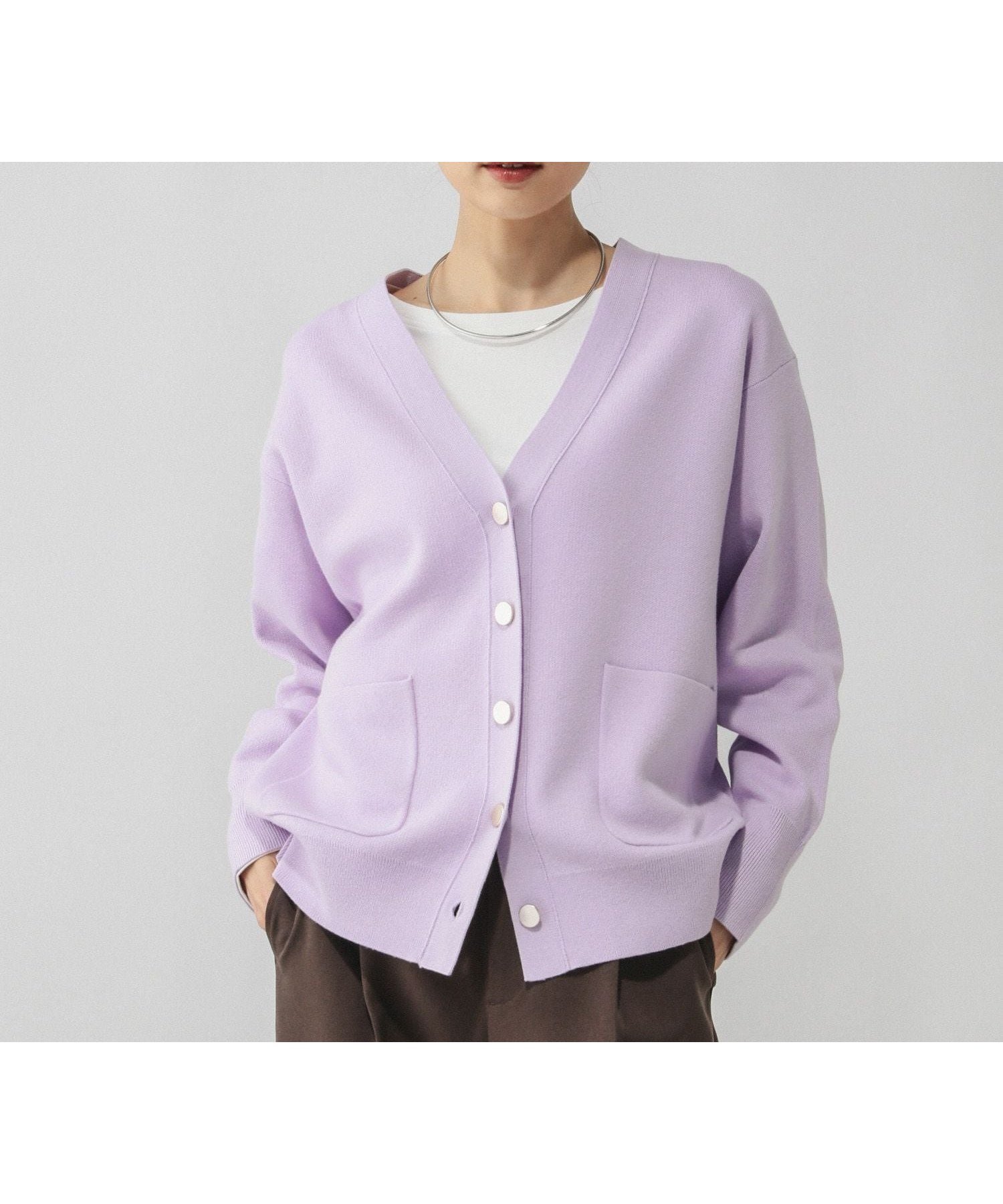 【グローバルワーク / GLOBAL WORK】のスウェットライクVネックカーディガン/601629 人気、トレンドファッション・服の通販 founy(ファニー) 【グローバルワーク/GLOBAL WORK】 トレンドファッション・スタイル  Trendy Fashion & Style ファッション、ブランド PICK UP! Must-Have Online Fashion Brands ファッション Fashion レディースファッション Fashion for Women トップス・カットソー Cut & Sew Tops カーディガン・羽織り Layered Style Cardigans レディースパーカー・カジュアルフーディー Casual Hoodies & Sweatshirts スウェット・クルーネックトップス Sweatshirts & Crewnecks / Relaxed Fit Sweat Tops Vネックトップス V-Neck Tops / V-Cut Neckline Shirts カーディガン Cardigan, Knitwear シンプル Simple, Minimal スウェット / スエット Sweatshirt, Sweatwear ポケット Pocket, Pocket Detail メタル Metal, Metal Parts ビジネス 仕事 通勤 Business / Work / Commuting 春 Spring 羽織 Haori, Light Jacket |ID:prp329100004856376