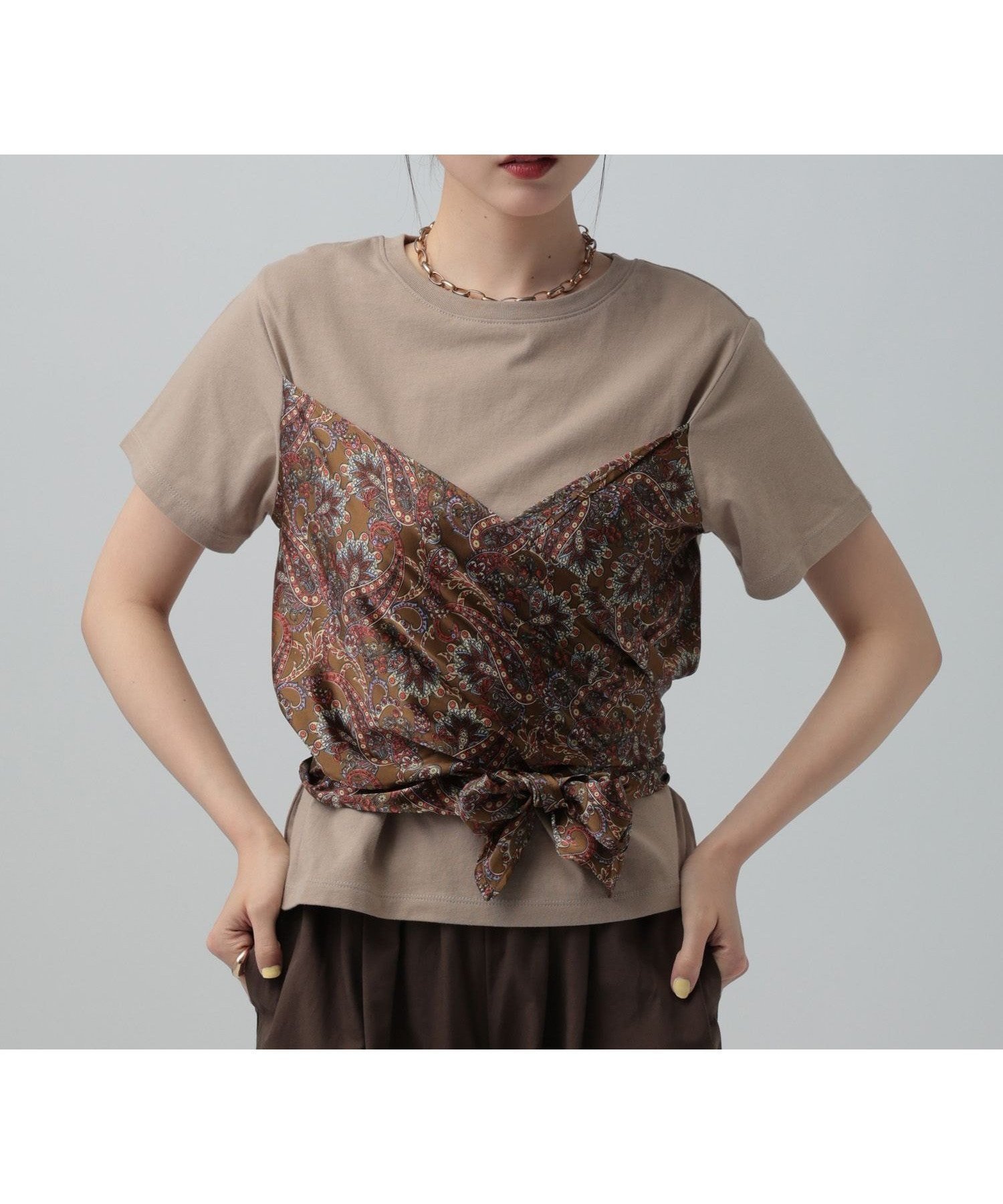 【ペイズリースカーフTで楽しむアレンジスタイル】LEPSIM LOWRYS FARM(レプシィム ローリーズファーム)通販 人気、トレンドファッション・服の通販 founy(ファニー) 【レプシィム ローリーズファーム/LEPSIM LOWRYS FARM】 トレンドファッション・スタイル Trendy Fashion & Style ファッション、ブランド PICK UP! Must-Have Online Fashion Brands ファッション Fashion レディースファッション Fashion for Women おすすめ Recommended / Our Picks コンパクト Compact, Small Size スカーフ Scarf, Neckwear プリント Print, Printed Pattern ペイズリー Paisley, Ethnic Pattern |ID:prp329100004919287