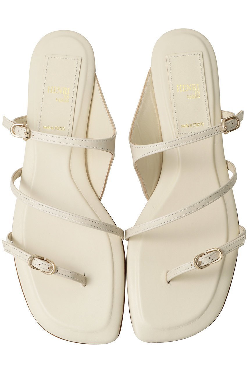 華奢ストラップとメタルが映える洗練フラットサンダル HENRI EN VARGO(ヘンリ エン ヴァーゴ) 人気、トレンドファッション・服の通販 founy(ファニー) 【ヘンリ エン ヴァーゴ/HENRI EN VARGO】 トレンドファッション・スタイル  Trendy Fashion & Style トレンド・ファッションスタイル Fashion Trends & Styles ファッション Fashion レディースファッション Fashion for Women おすすめ Recommended / Our Picks アクセサリー Fashion Accessories サンダル Sandals, Summer Shoes バランス Balance, Style Balance メタル Metal, Metal Parts ラグジュアリー Luxury, Elegant |ID:prp329100004922596